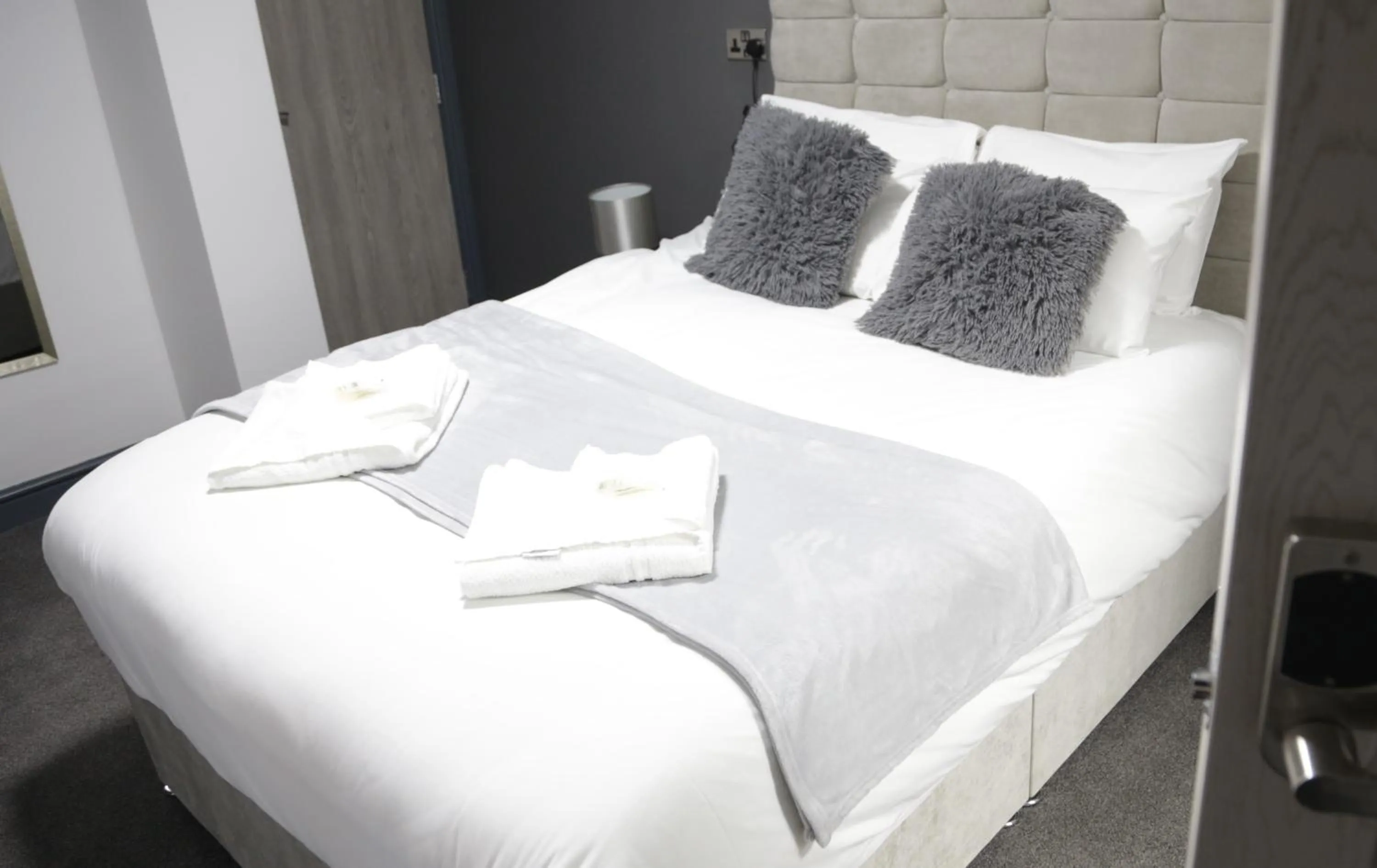 Bed in Park City Suites Hotel