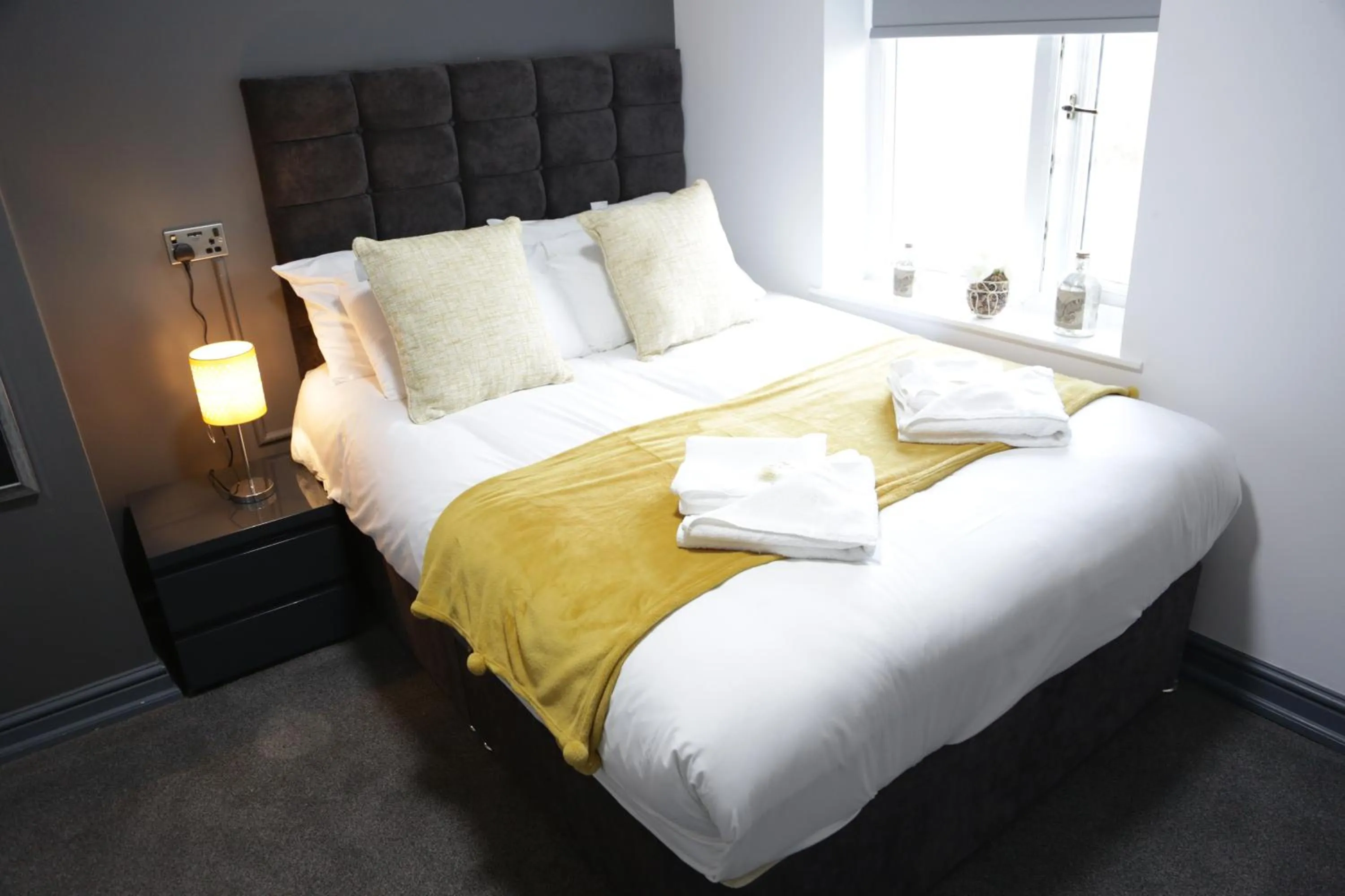 Bed in Park City Suites Hotel