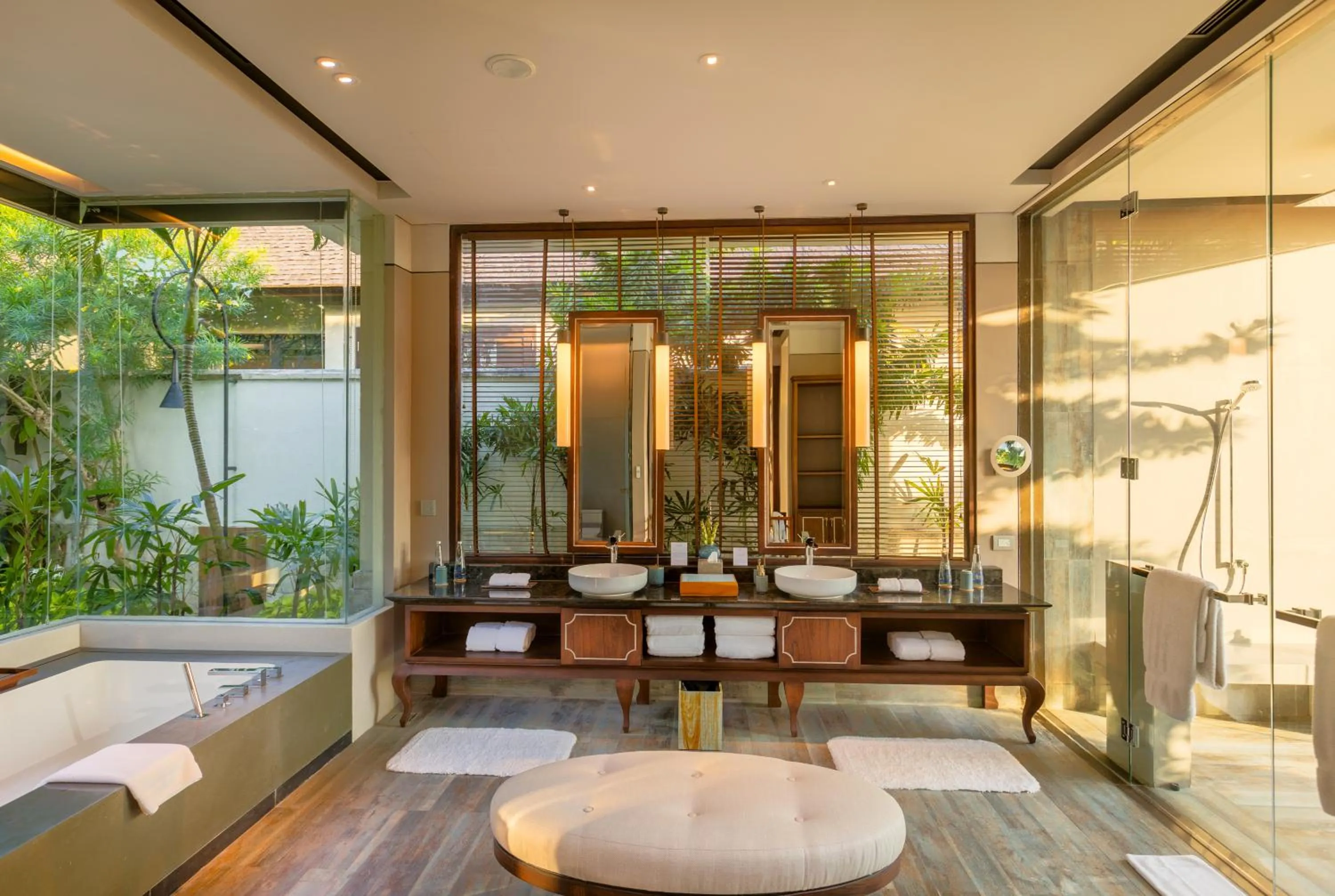 Shower in Jumeirah Bali