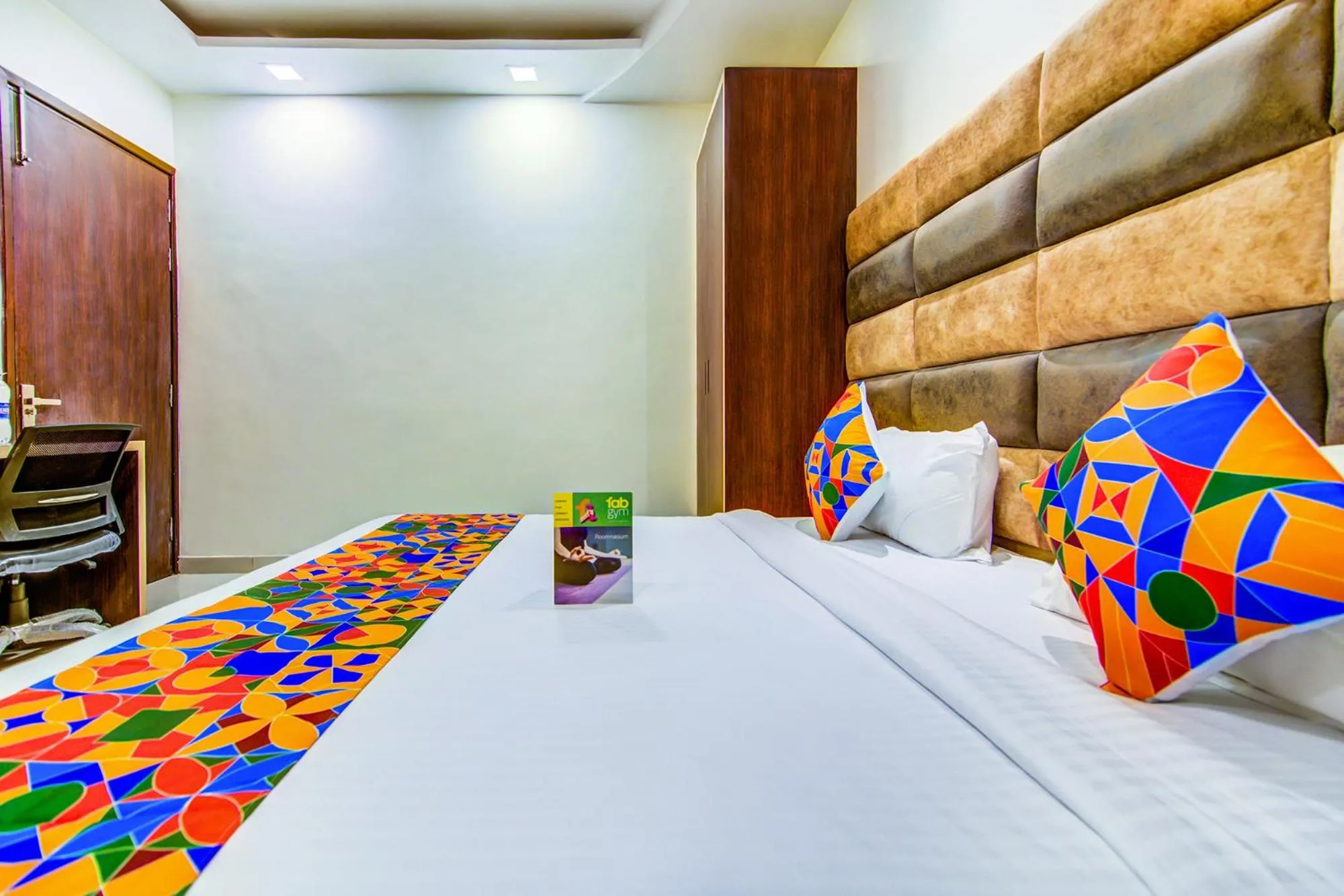 Bedroom in FabHotel Nayyar Inn