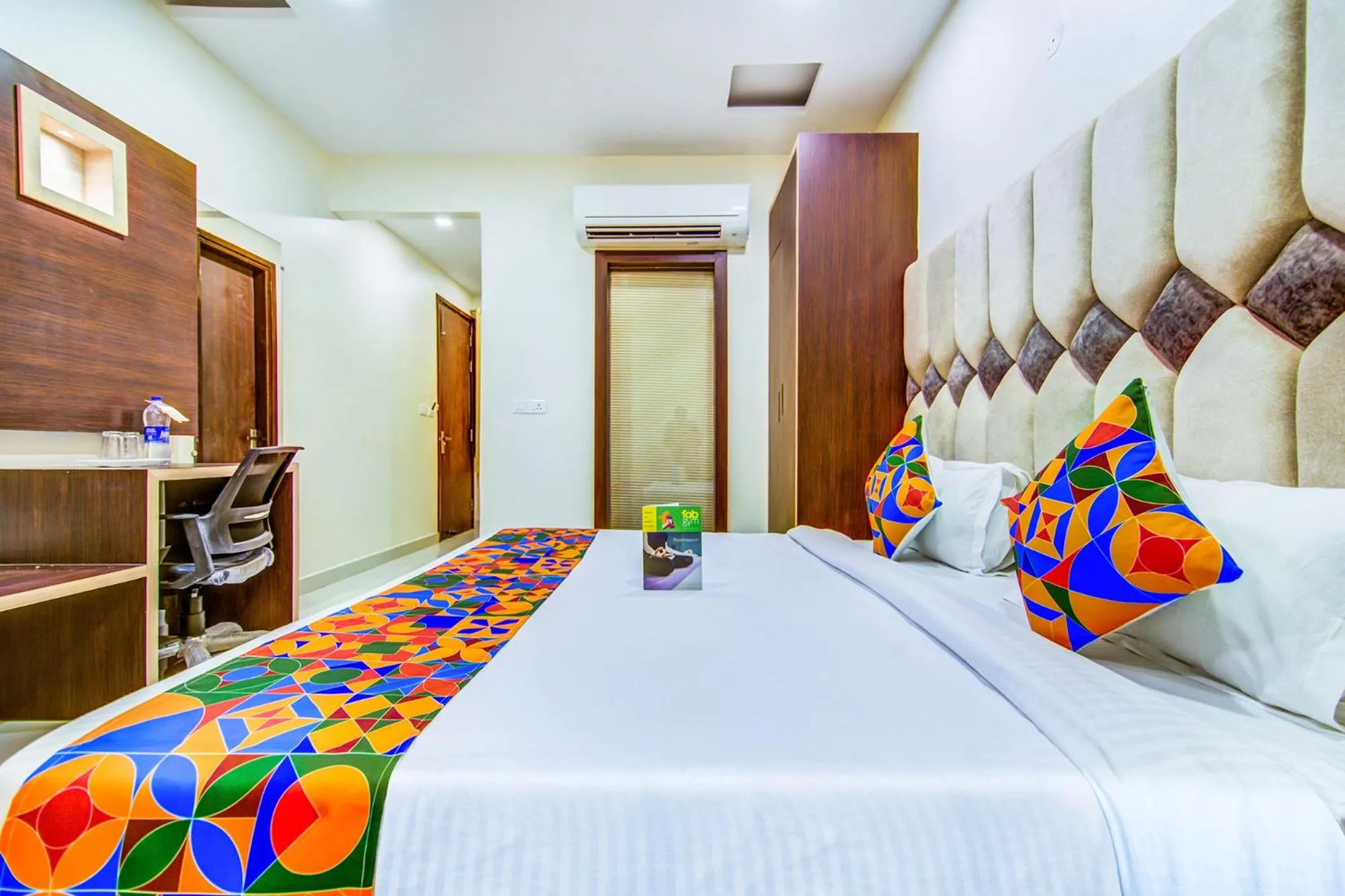 Bedroom in FabHotel Nayyar Inn