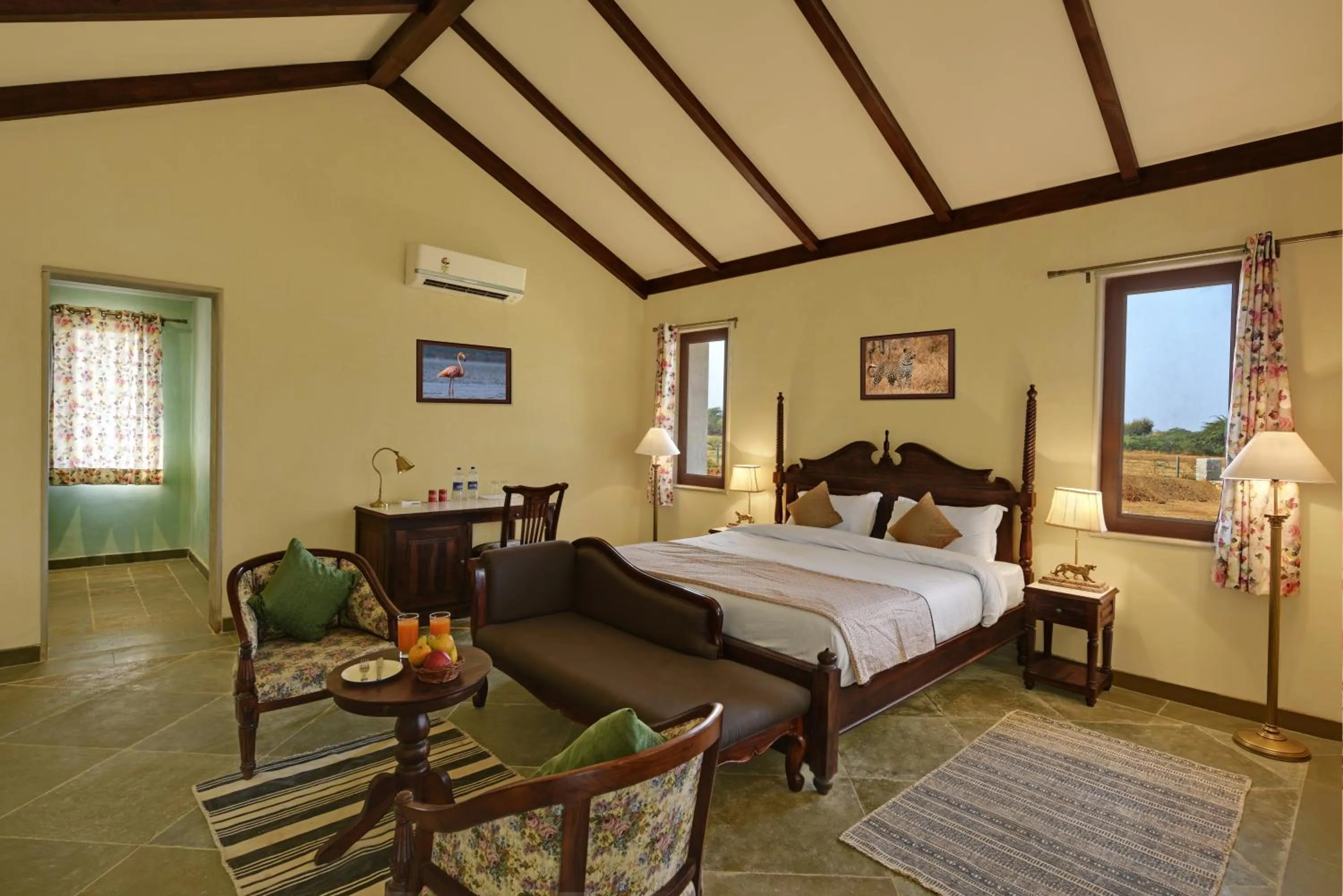 Photo of the whole room, Bed in Jawai Leopard Safari Lodge