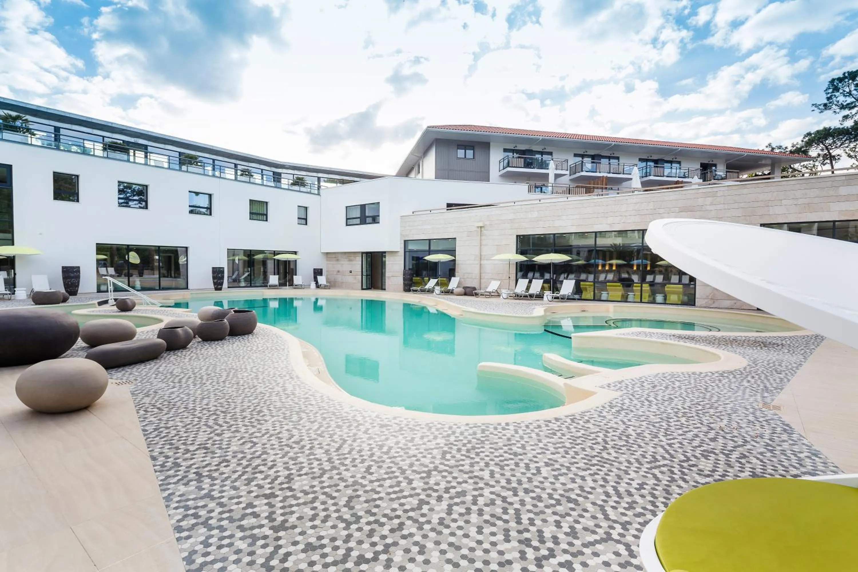 Swimming pool in Thalazur Arcachon