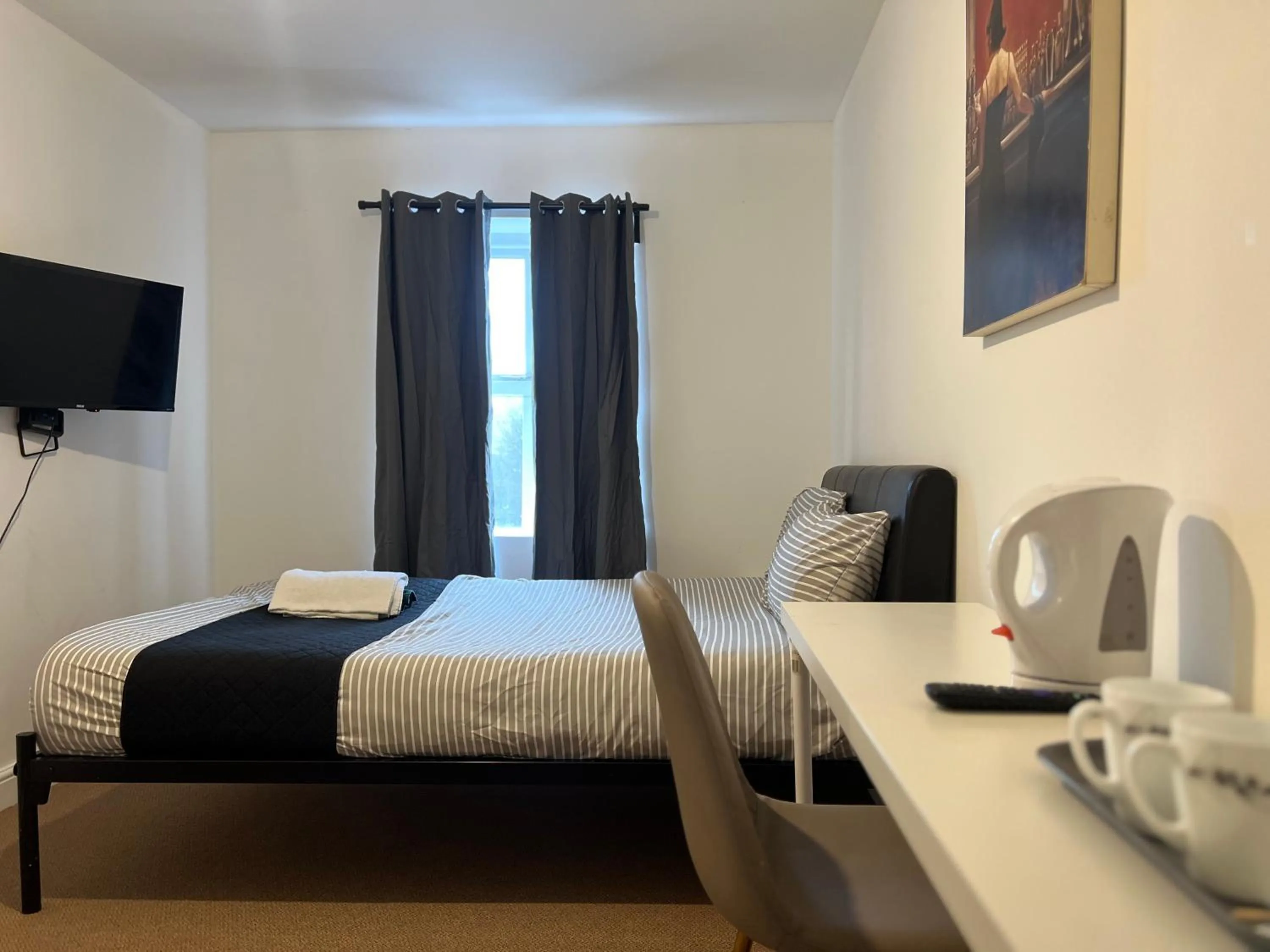 Bed in King Street Hotel