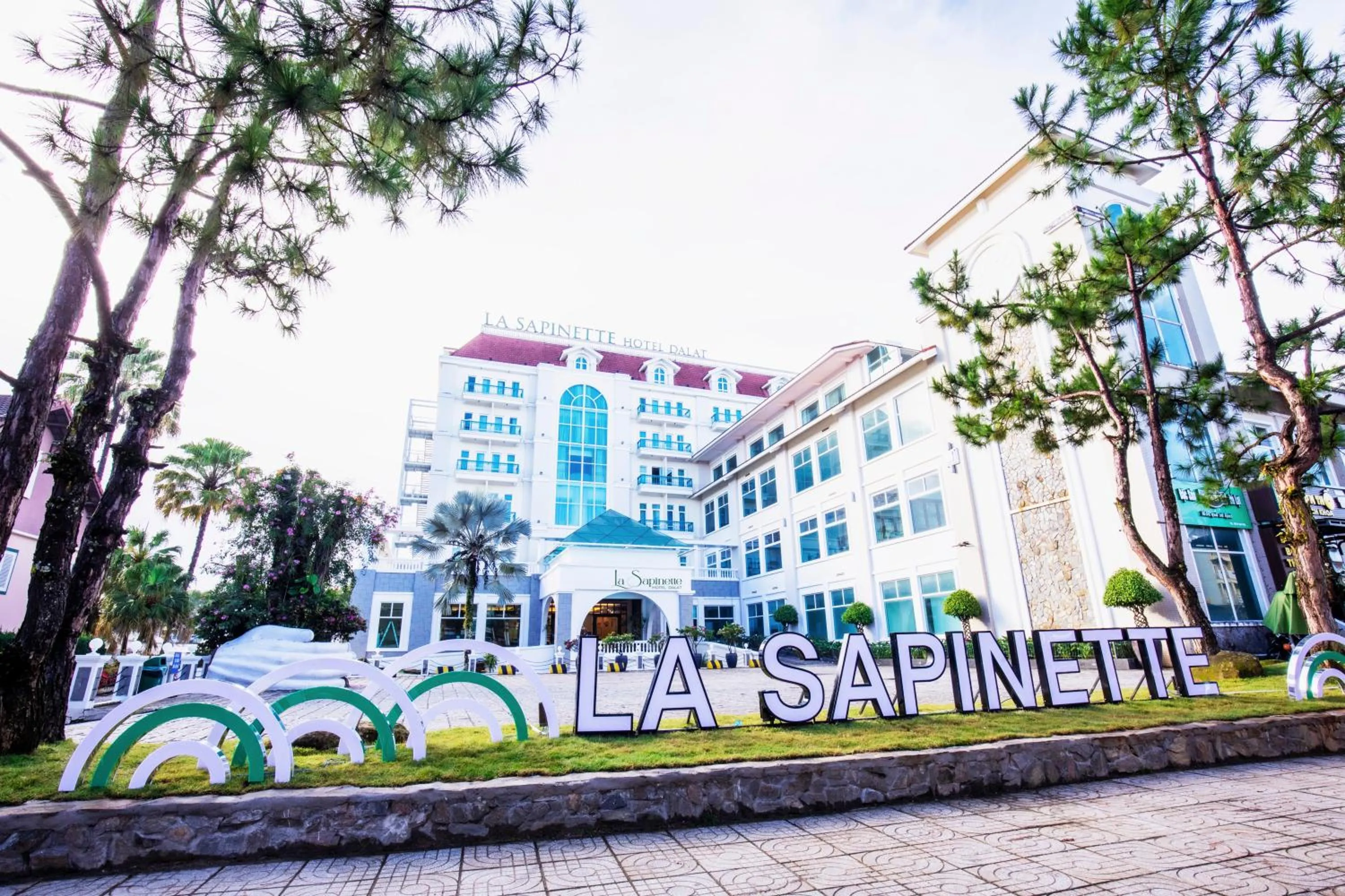 Property building in La Sapinette Hotel Dalat