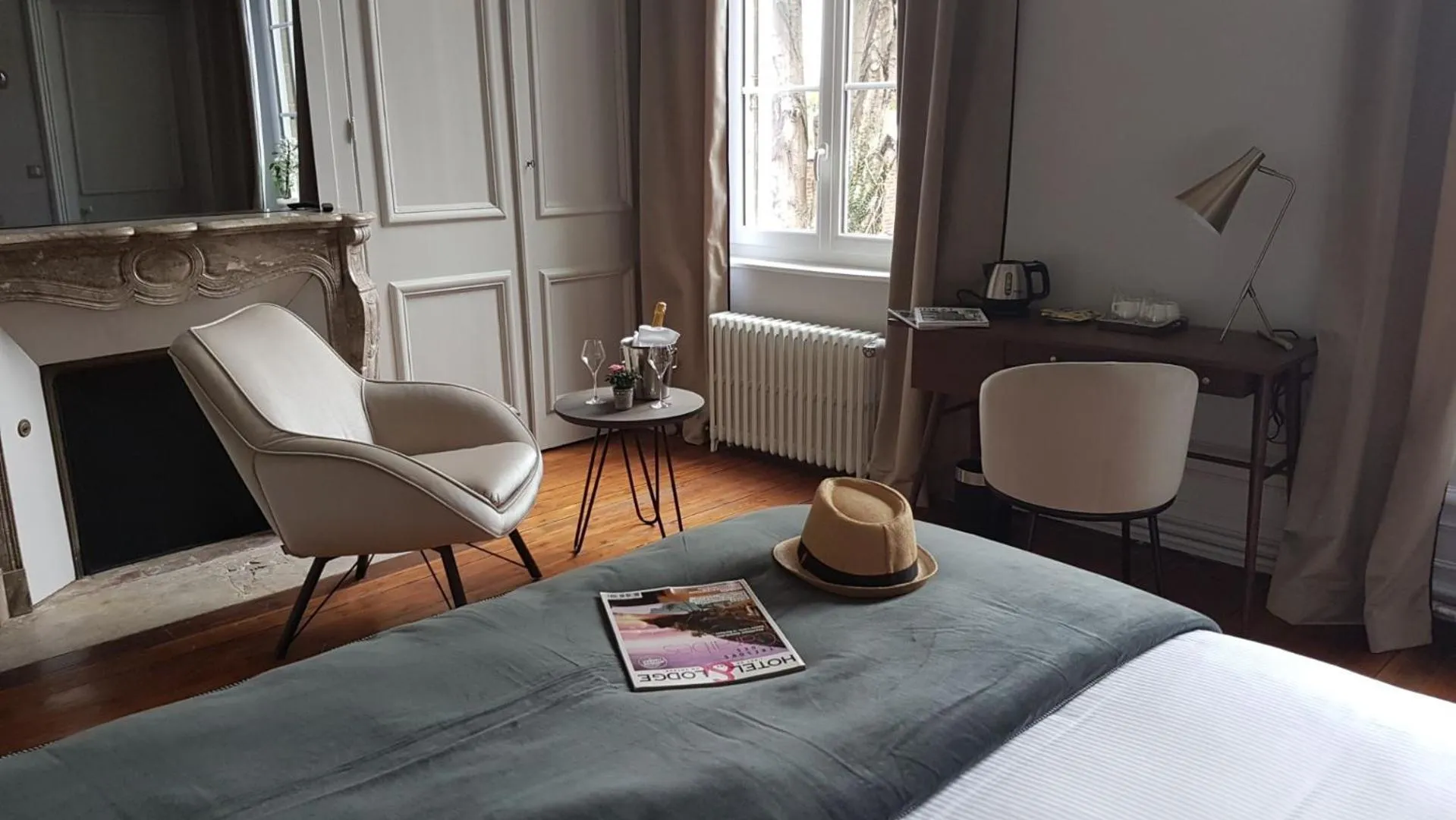 Bedroom, Bed in VILLA VARENTIA