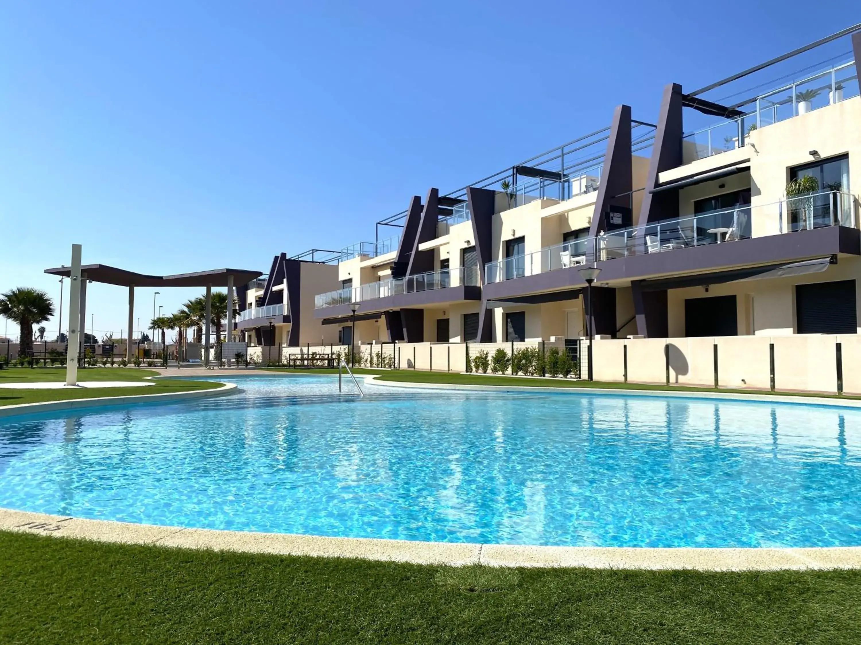Precioso apartamento a tan solo 300 m de la playa! Precioso apartamento a tan solo 300 m de la playa!