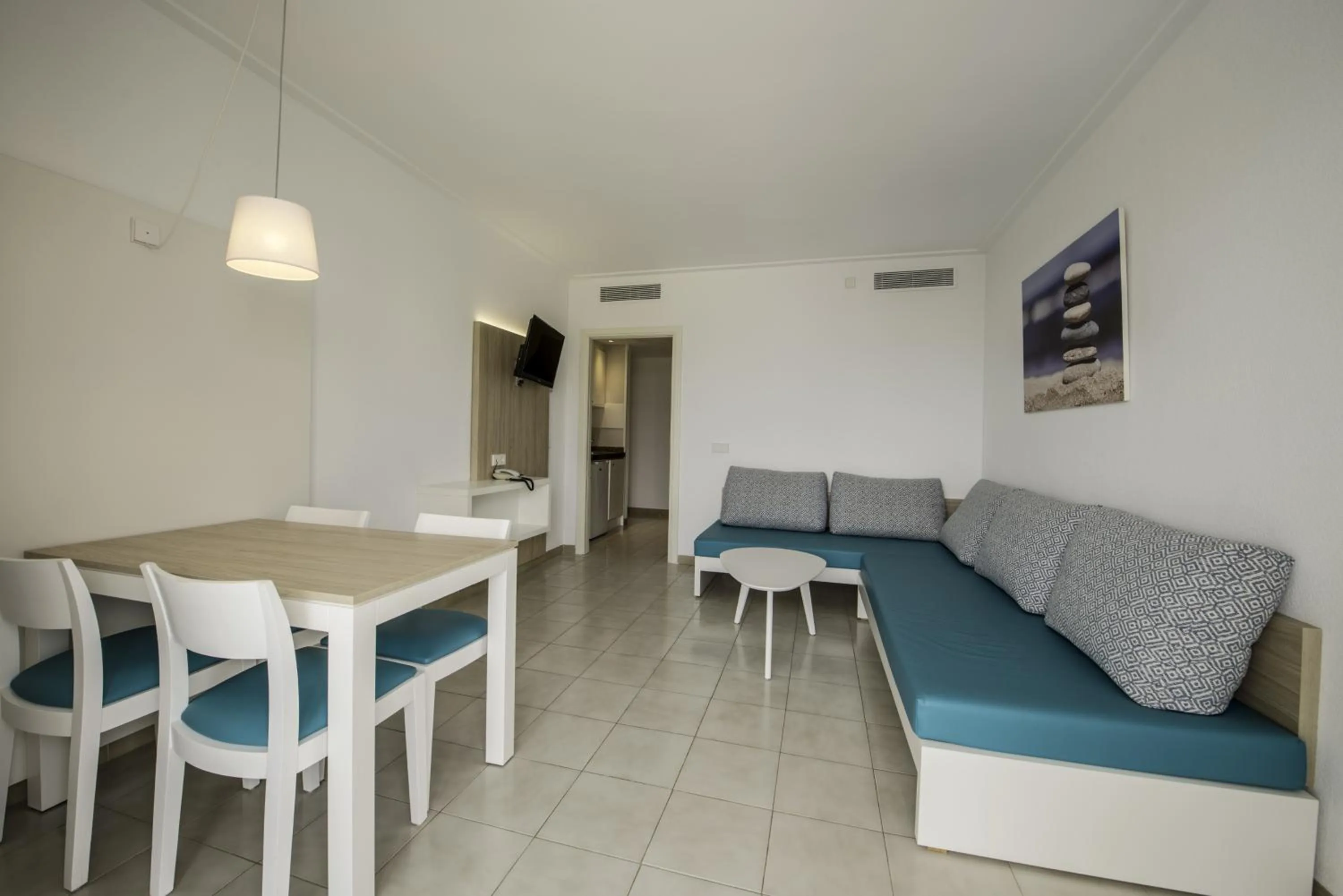 Living room in Apartamentos La Santa Maria