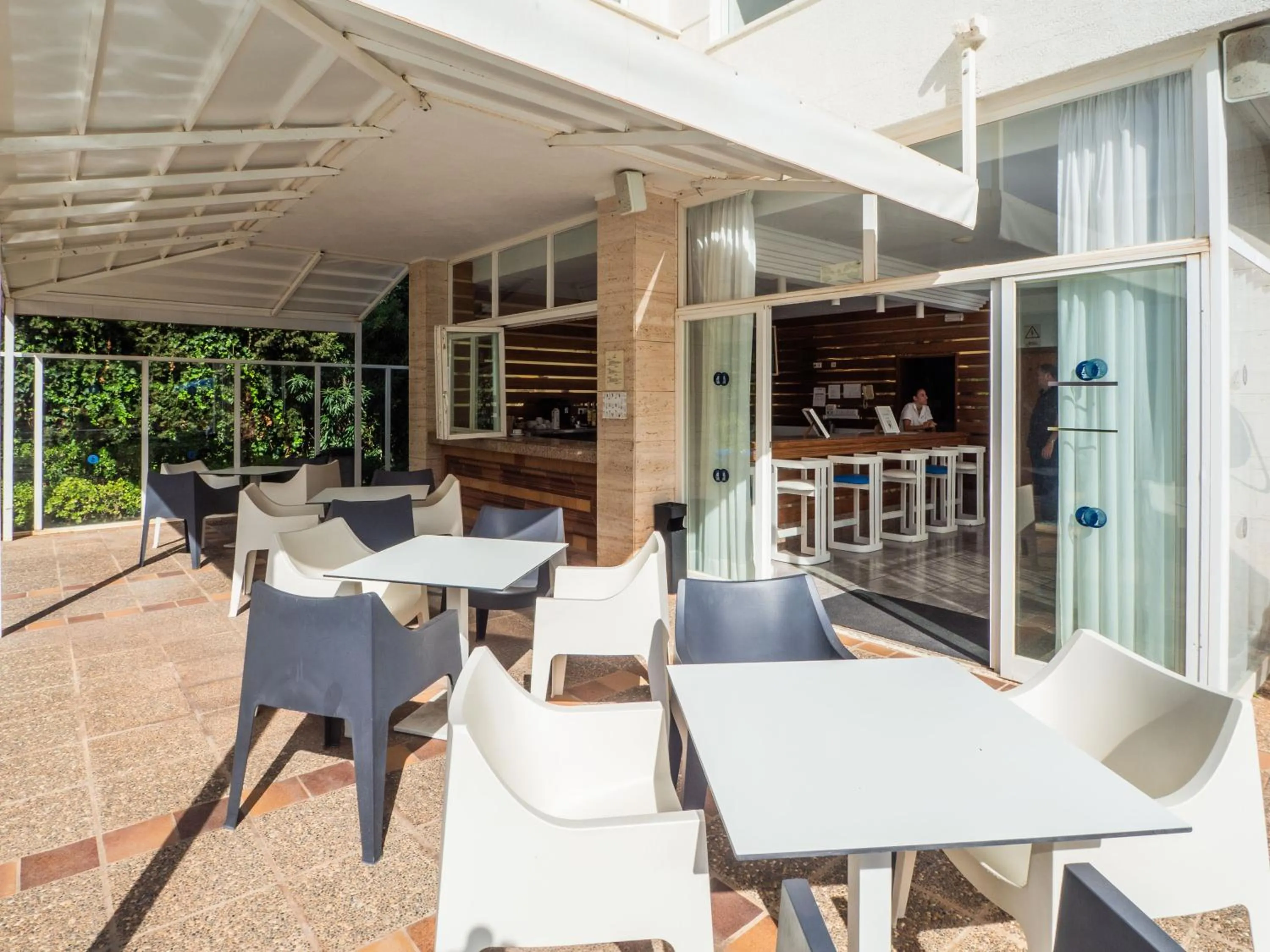 Patio in Apartamentos La Santa Maria