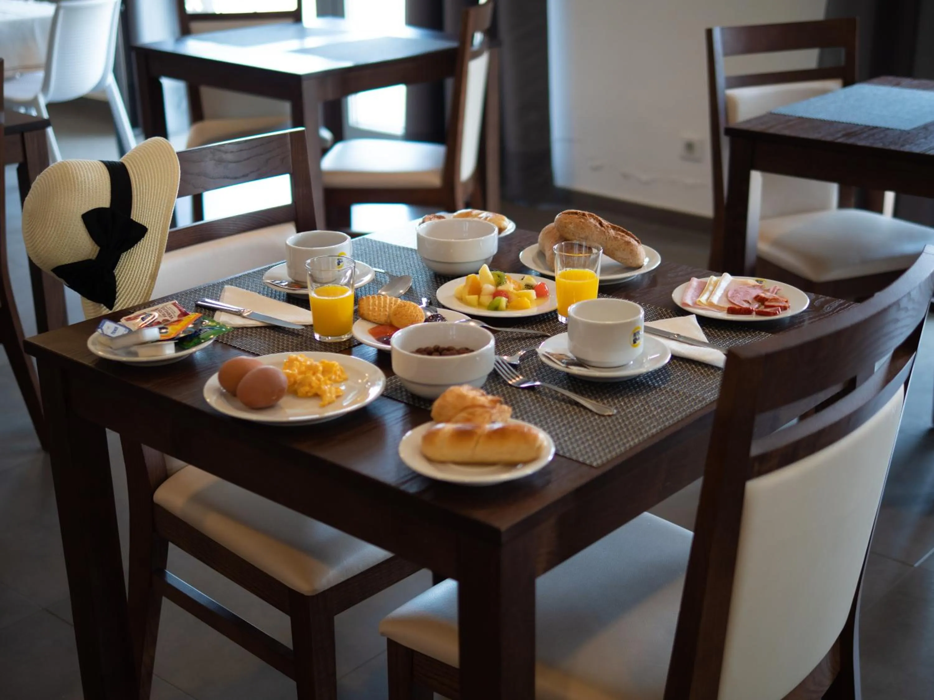 Breakfast in Hotel O Gato & Spa