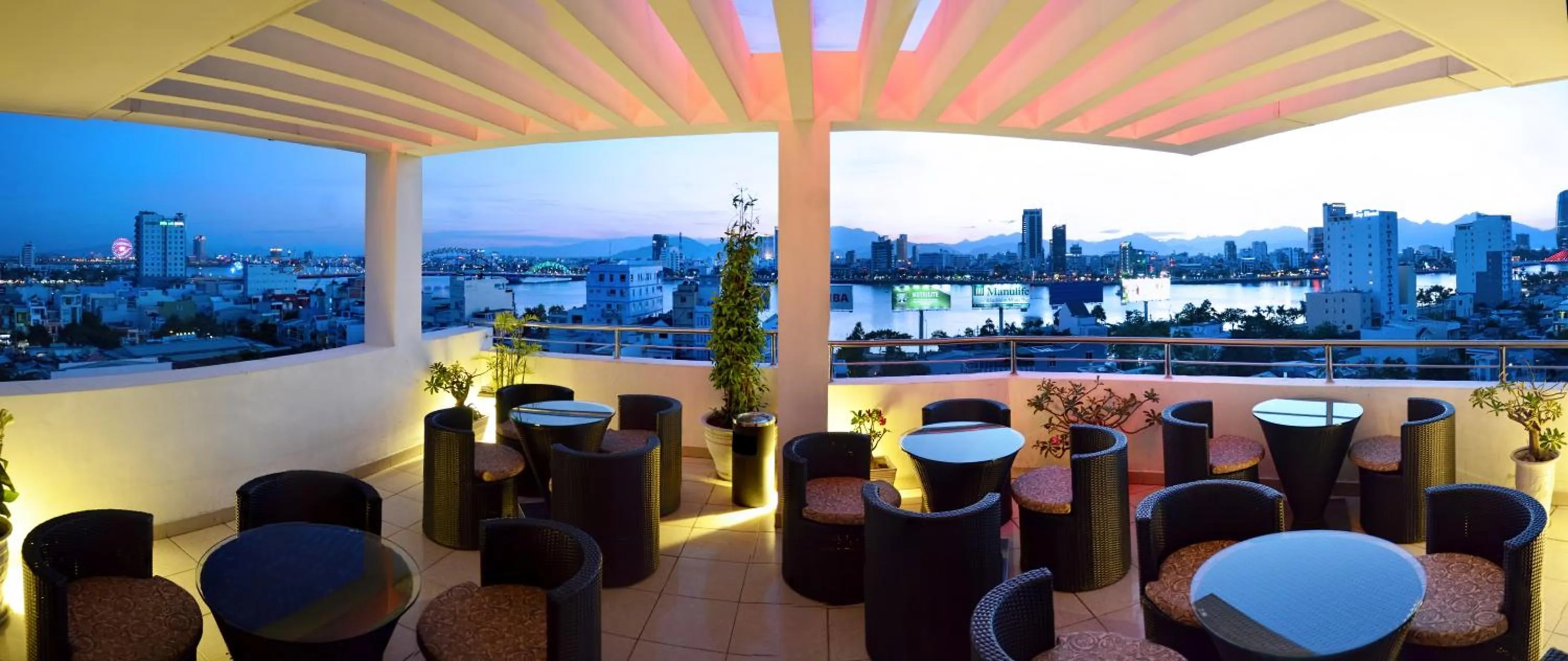 Dining area in D&C Hotel