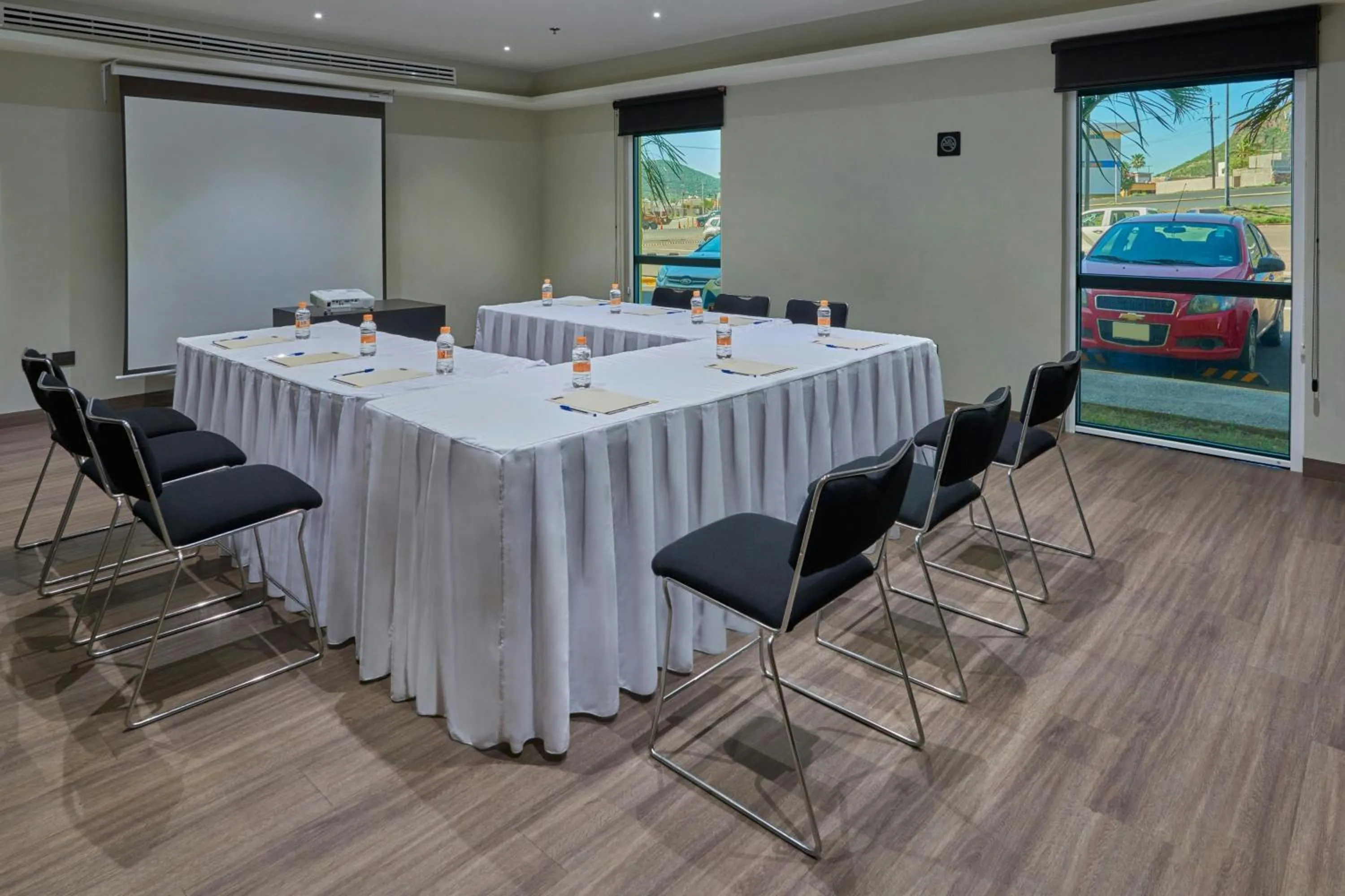 Meeting/conference room in City Express by Marriott Guaymas