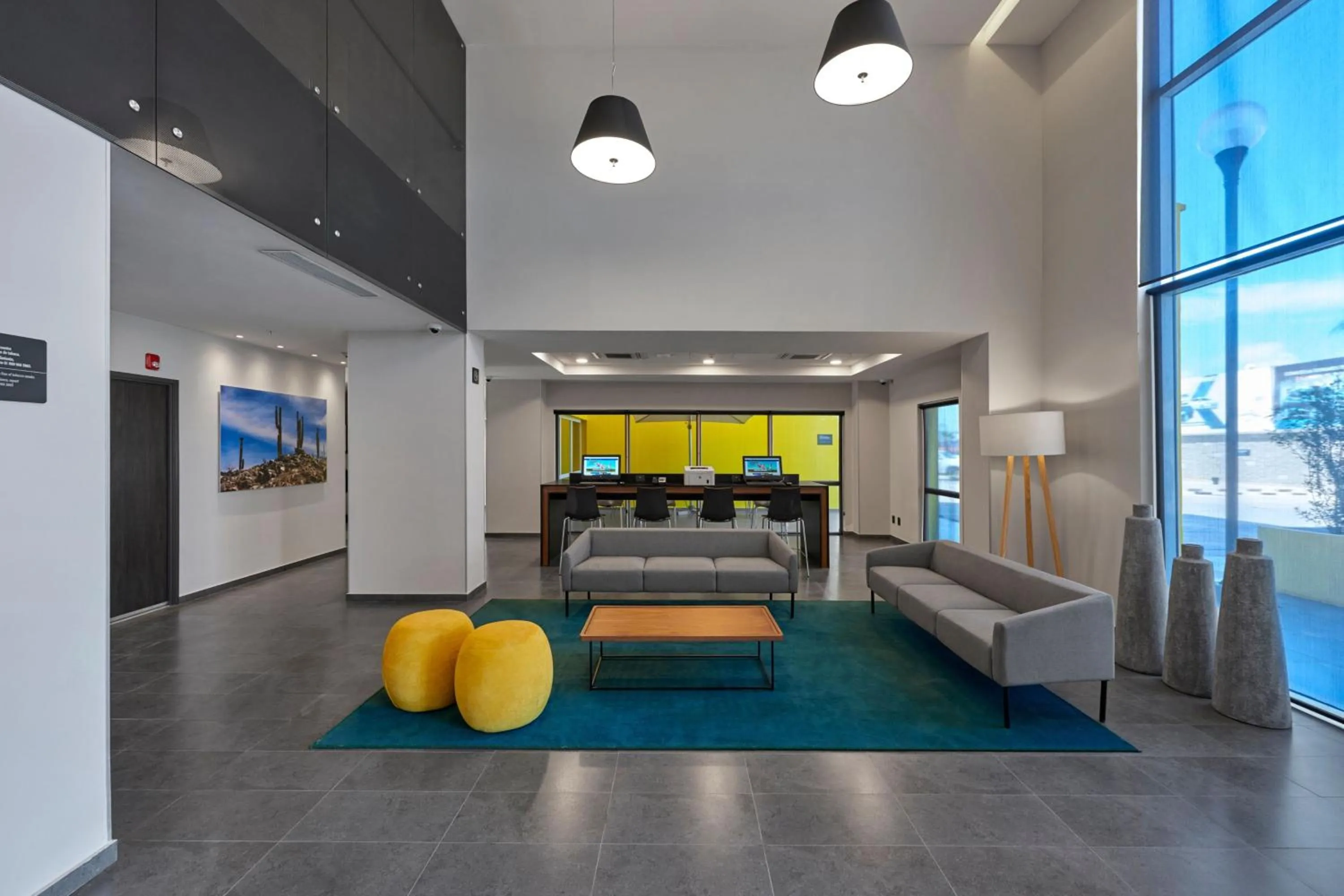 Lobby or reception in City Express by Marriott Guaymas