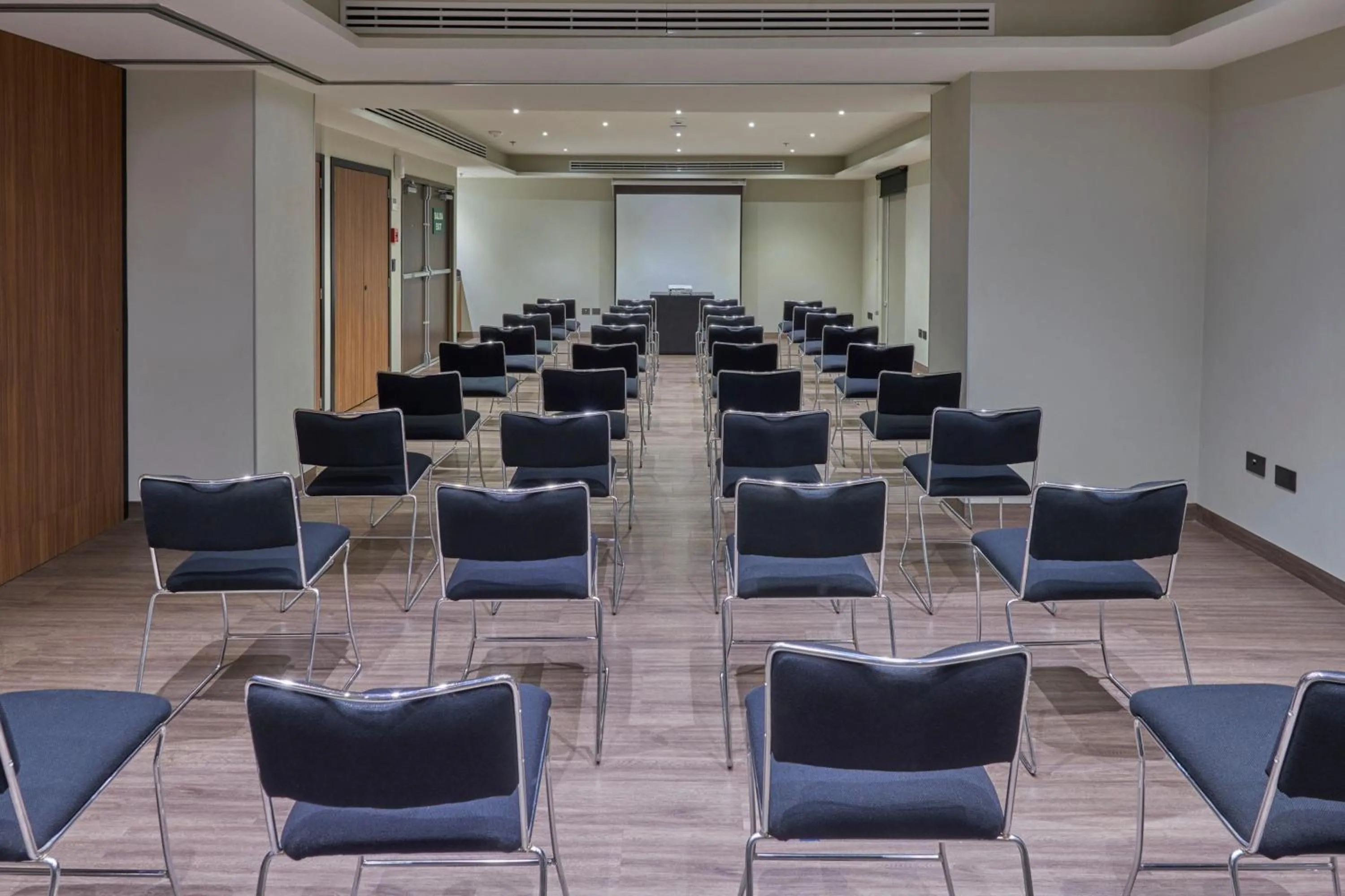 Meeting/conference room in City Express by Marriott Guaymas