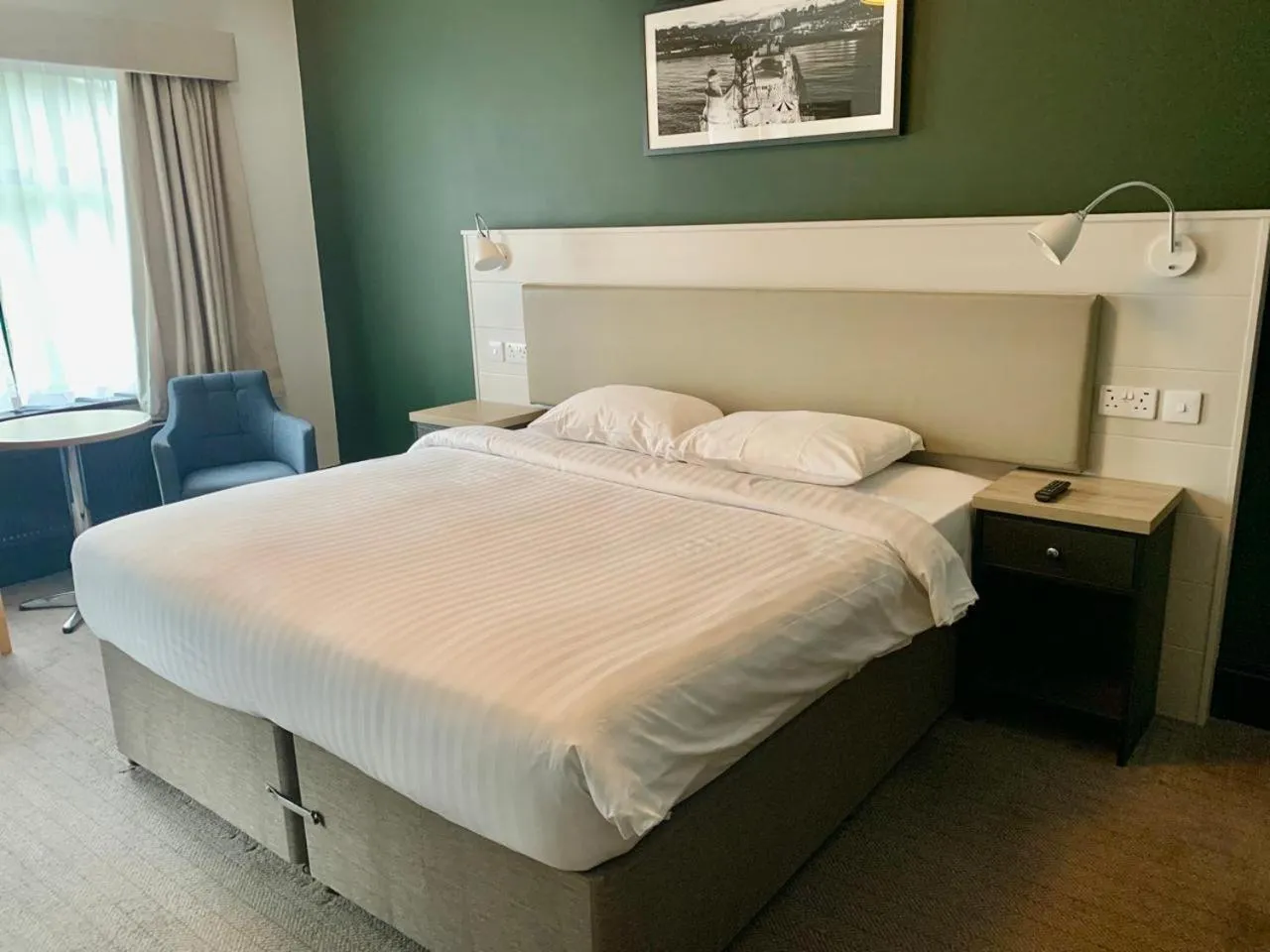 Bedroom, Bed in Park Inn by Radisson Bournemouth