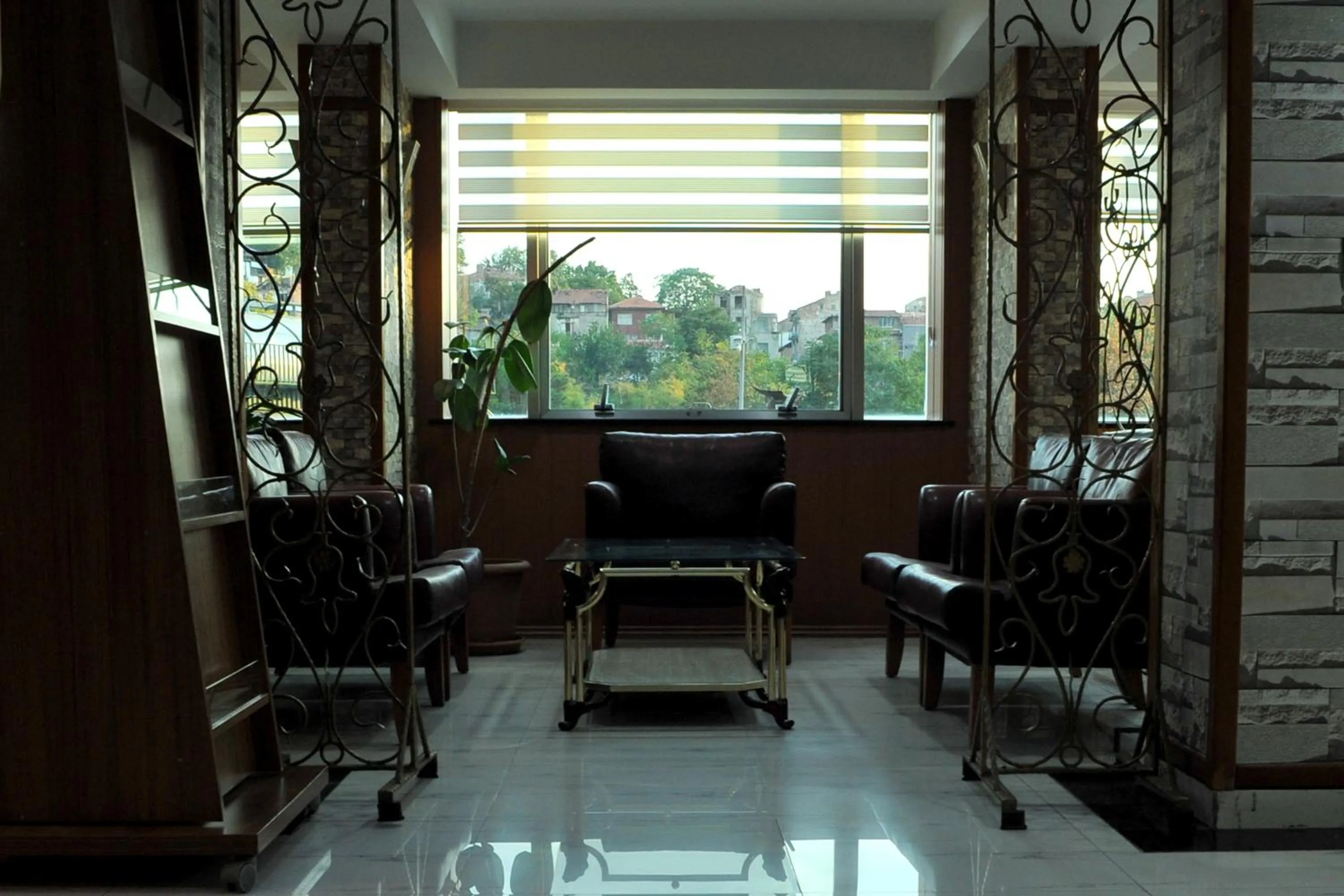 Seating area in Lion City Hotel Ankara