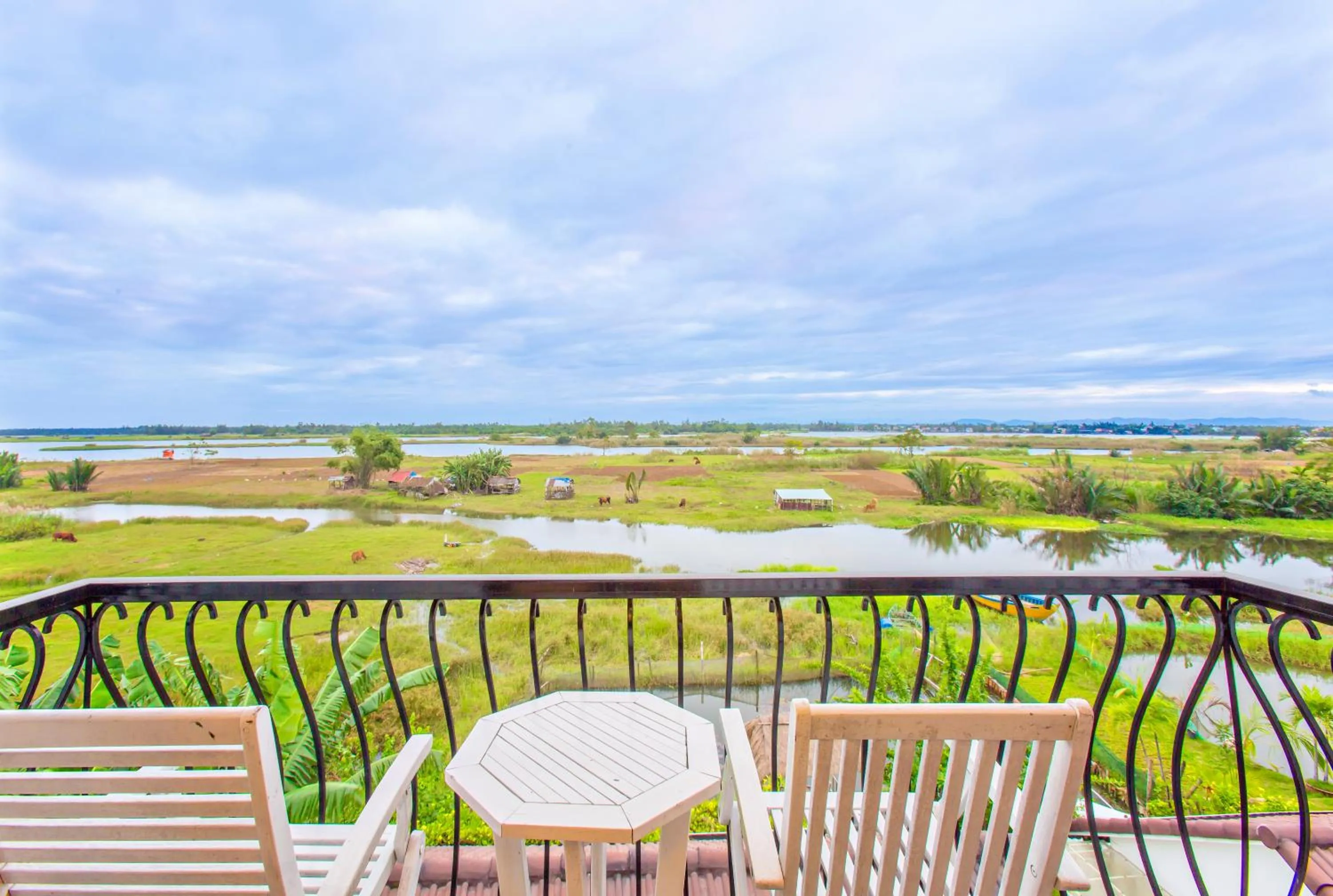 Natural landscape in Riverside Impression Villa