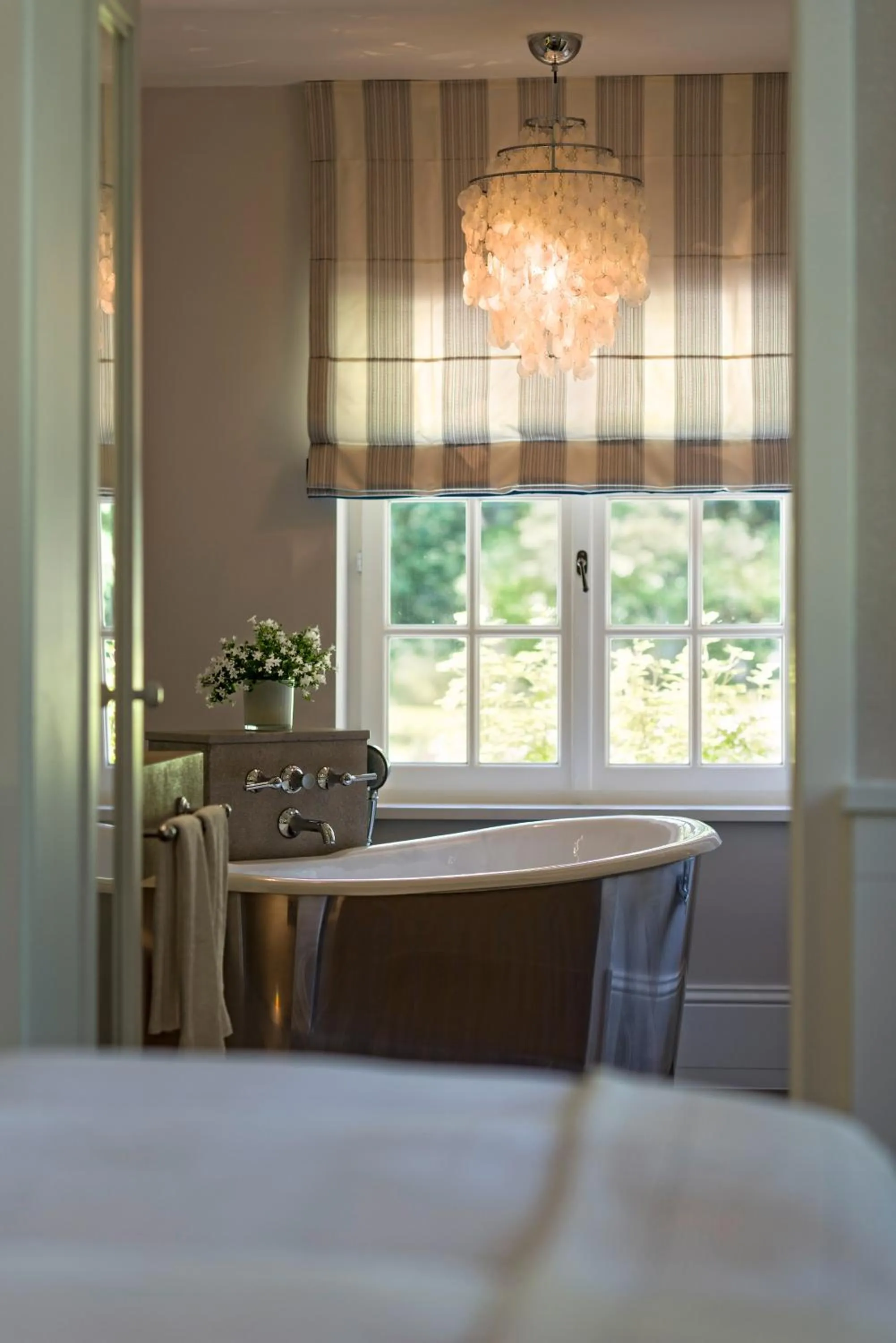 Bath, Bed in Weissenhaus Private Nature Luxury Resort