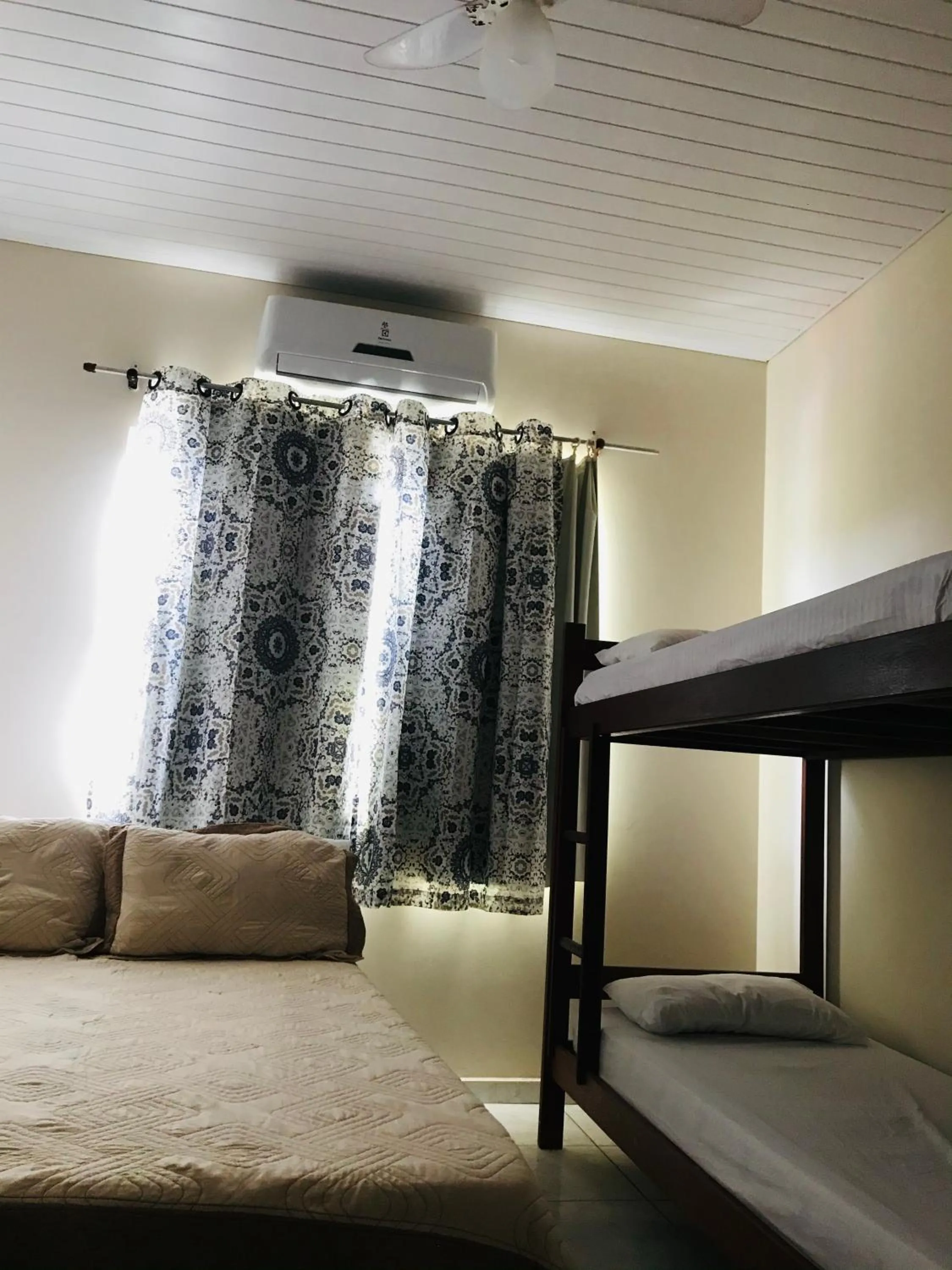 Bedroom in Paraiso do Estaleirinho - Balneario Camboriu