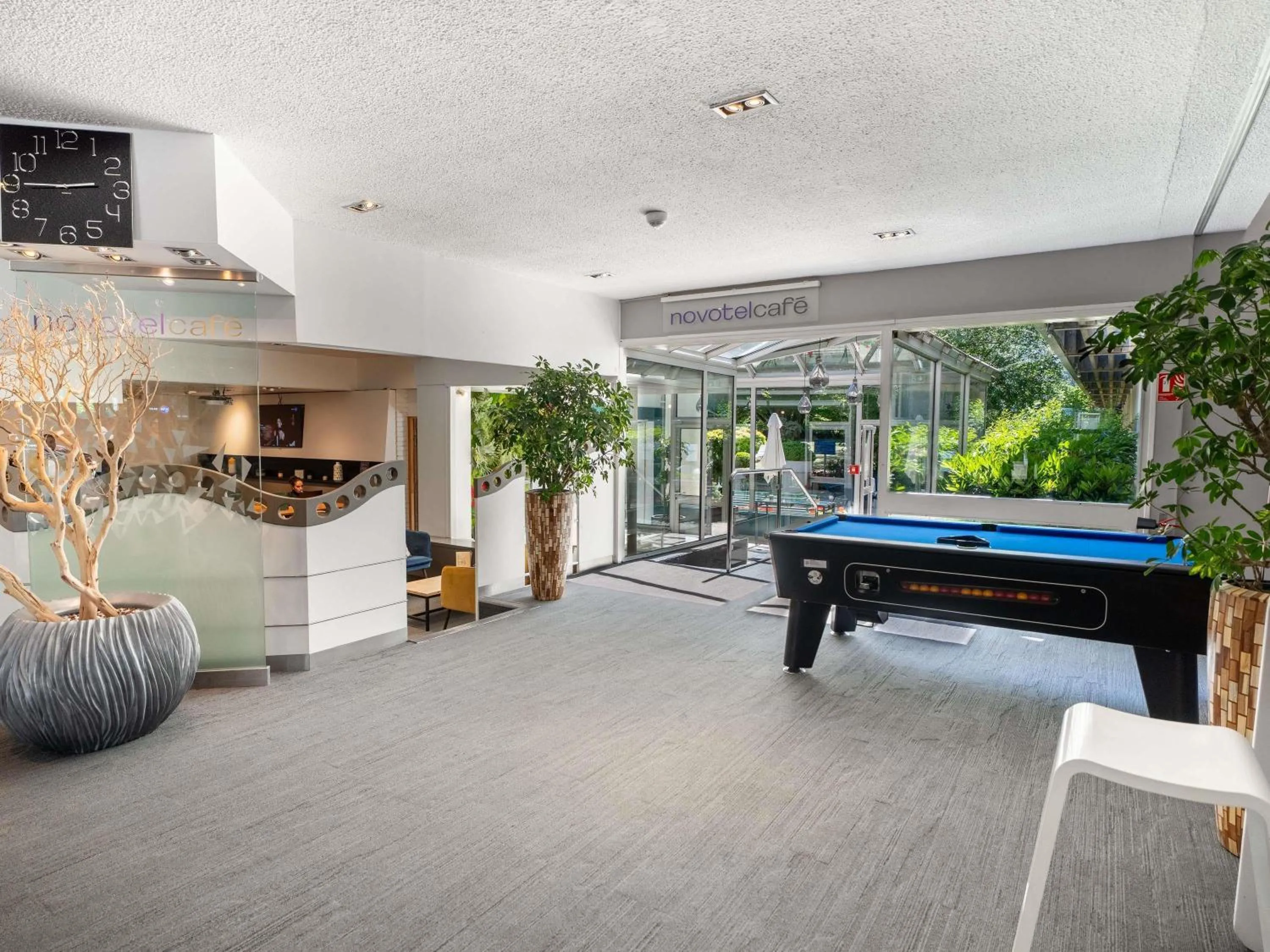 Property building in Novotel Poissy Orgeval