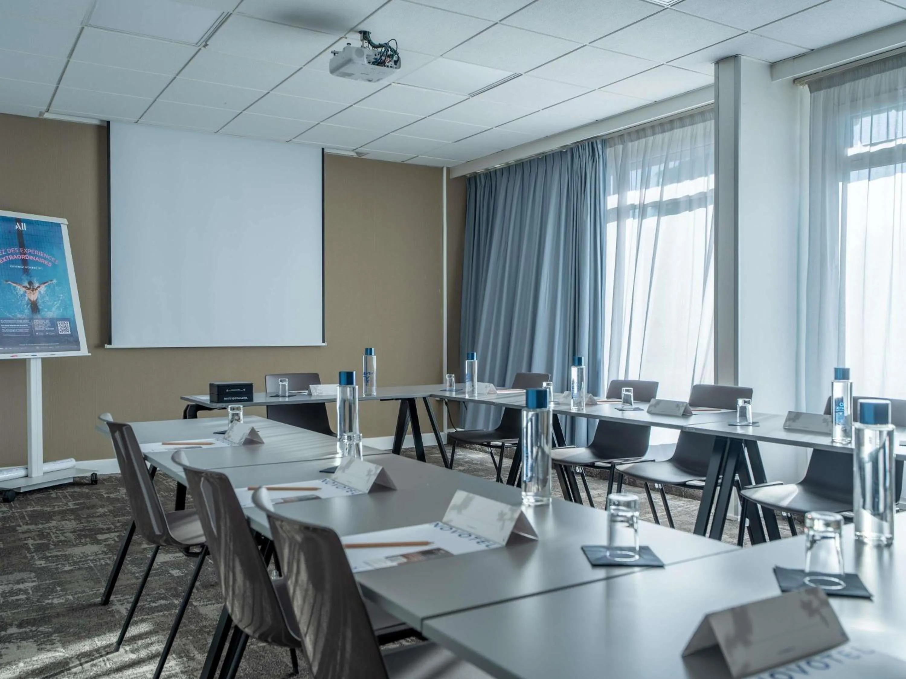 Meeting/conference room in Novotel Poissy Orgeval