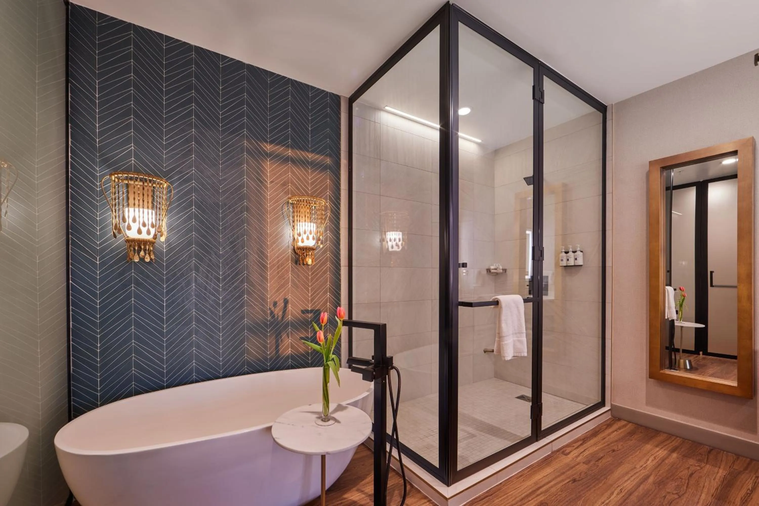 Bathroom in Hotel Effie Sandestin Resort, Autograph Collection