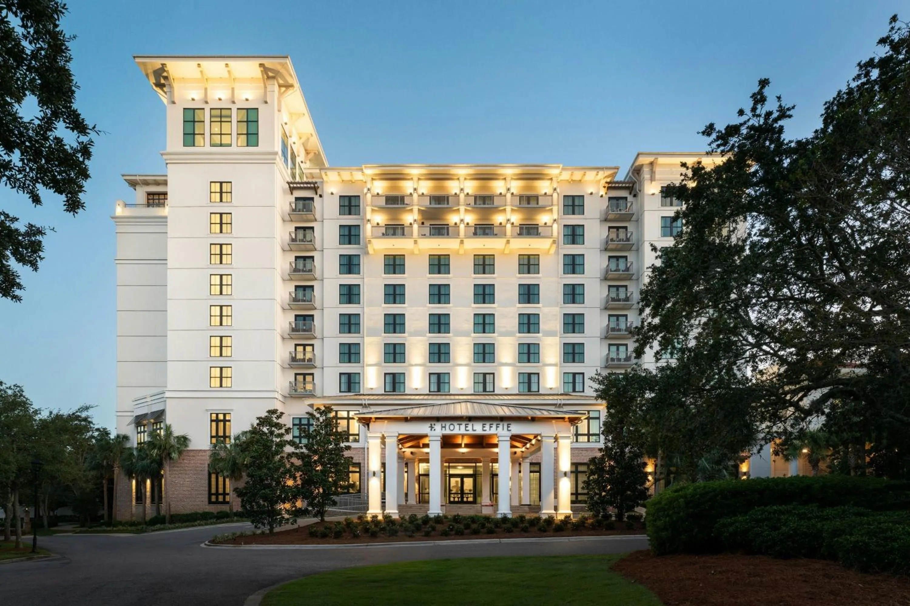 Property building in Hotel Effie Sandestin Resort, Autograph Collection