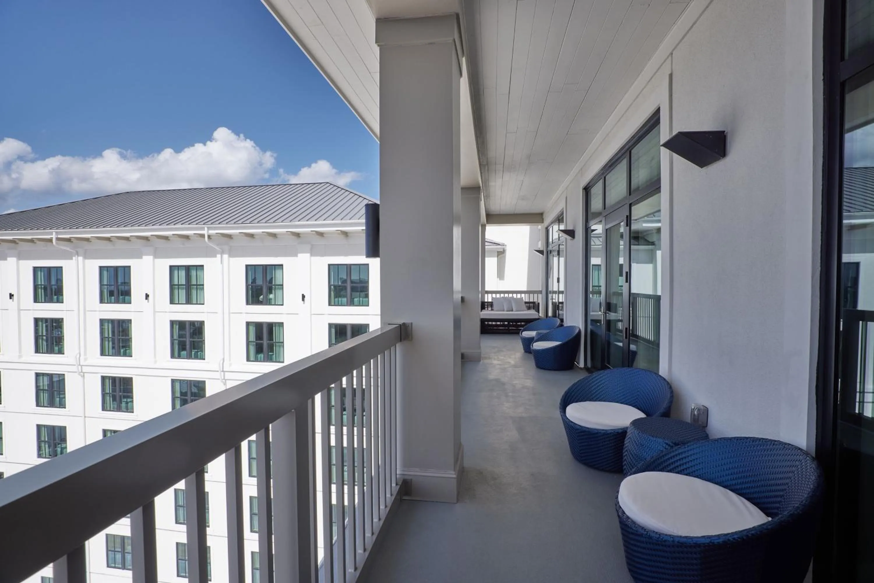 Photo of the whole room in Hotel Effie Sandestin Resort, Autograph Collection