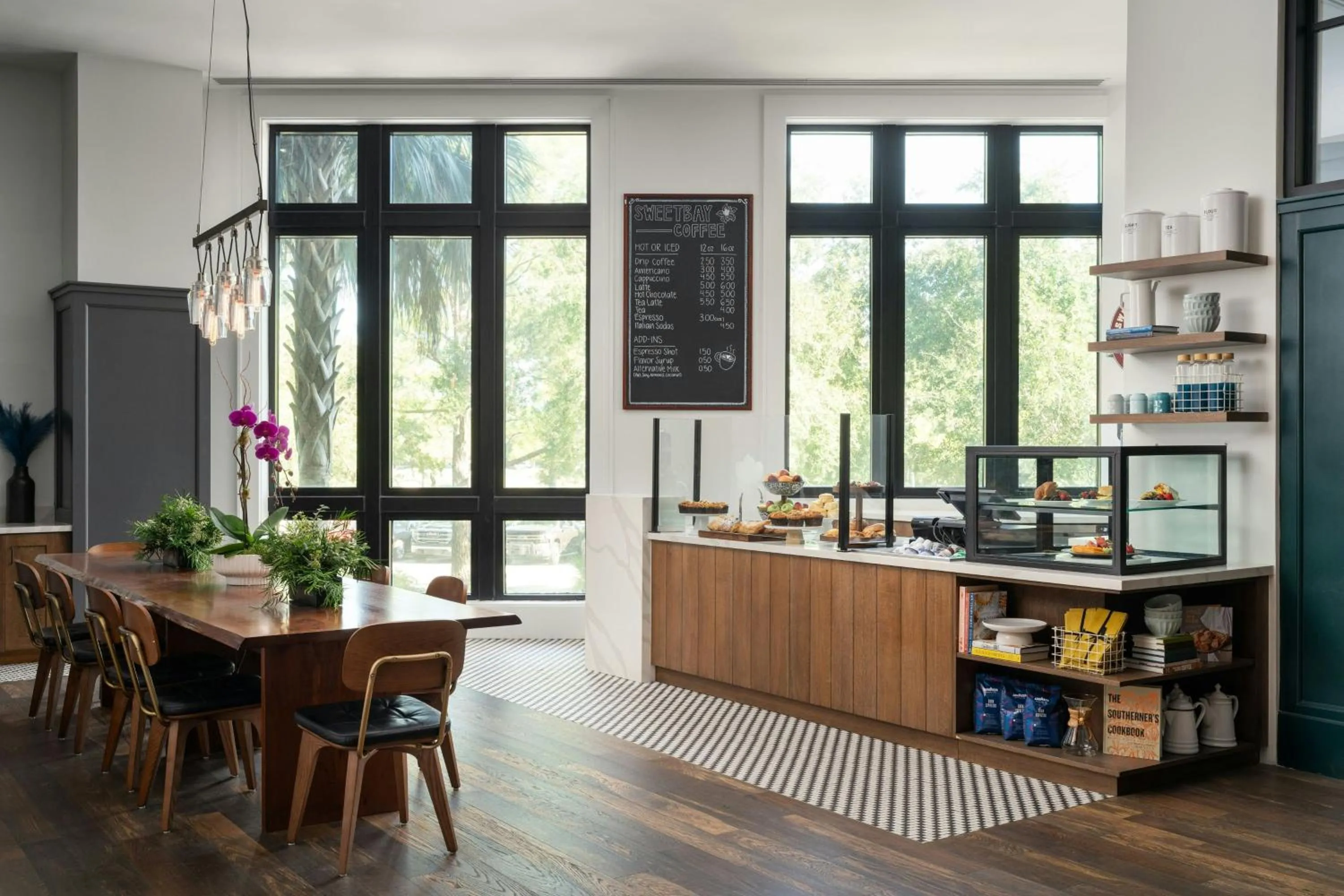 Restaurant/places to eat in Hotel Effie Sandestin Resort, Autograph Collection