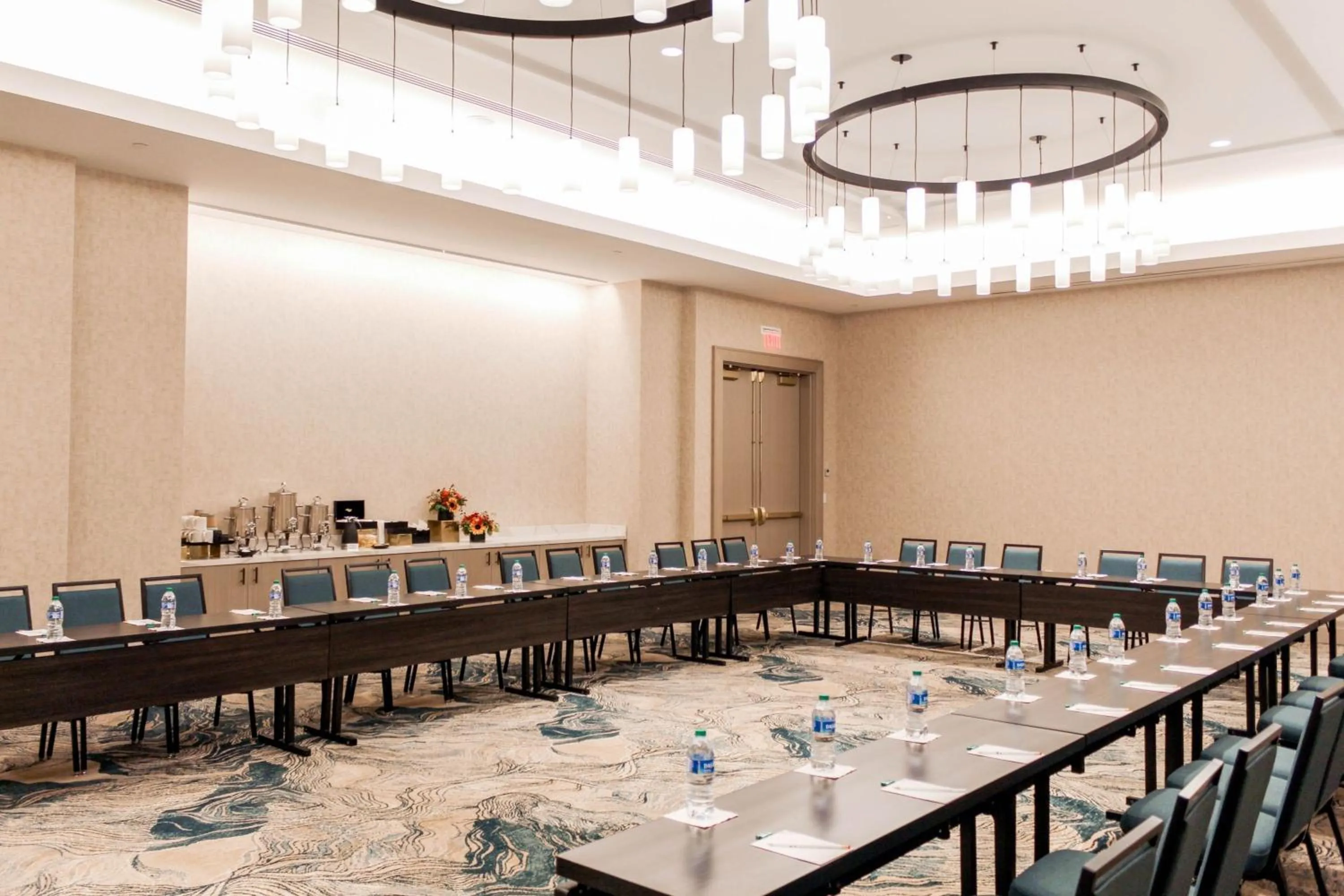 Meeting/conference room in Hotel Effie Sandestin Resort, Autograph Collection
