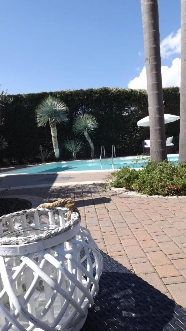 Swimming pool in Villetta Del Salento Exclusive B&B