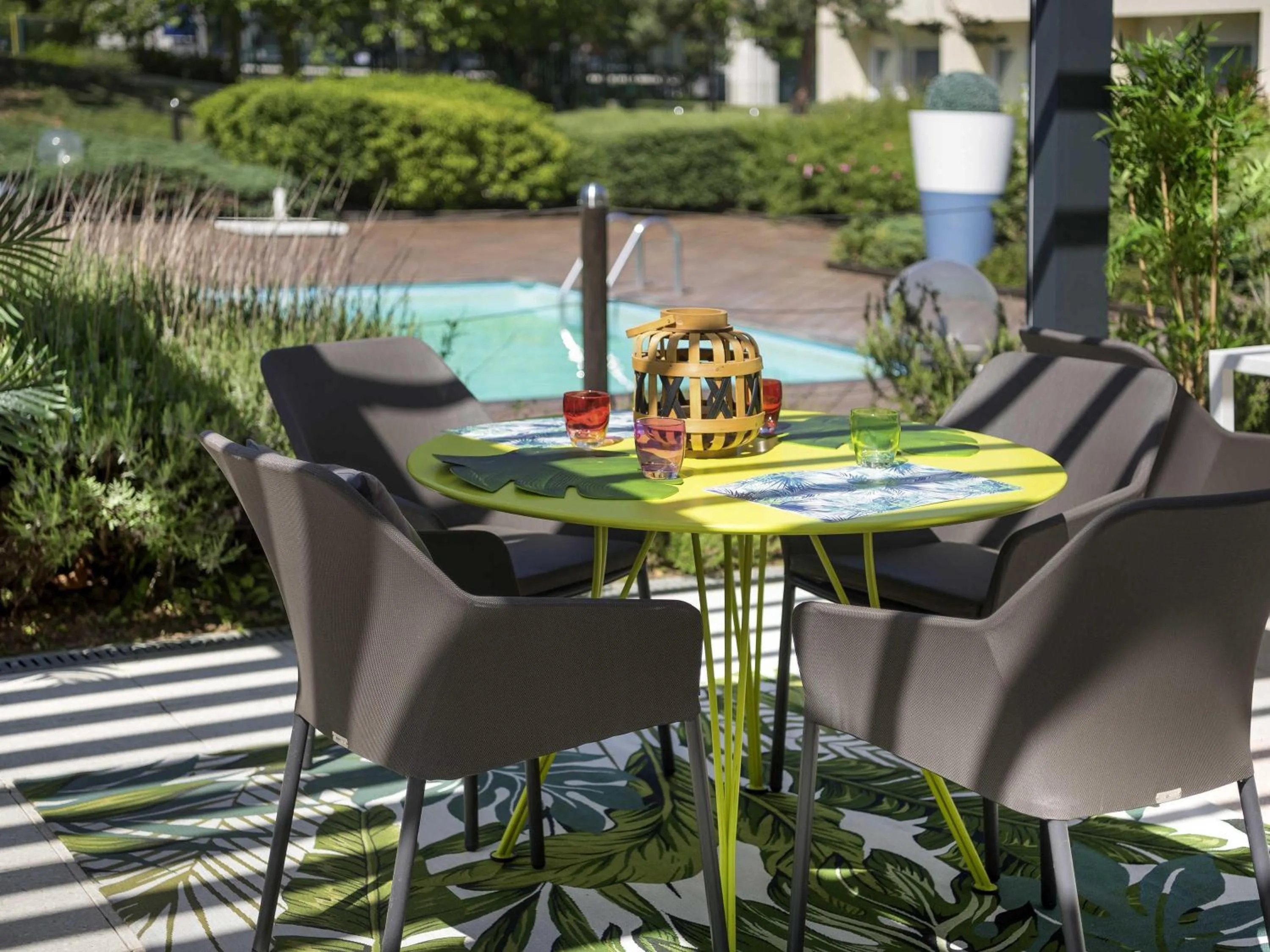 Pool view in Novotel Chartres