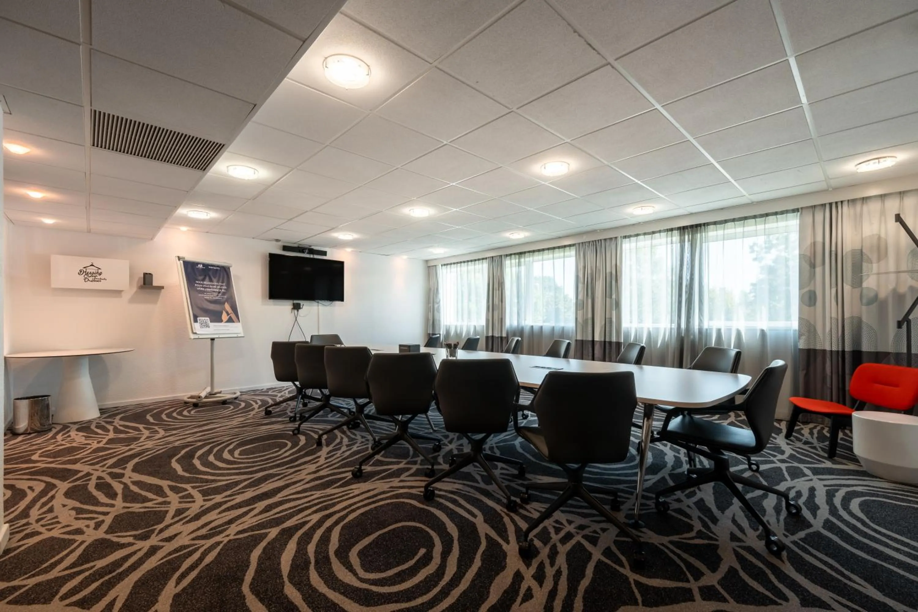 Meeting/conference room in Novotel Chartres