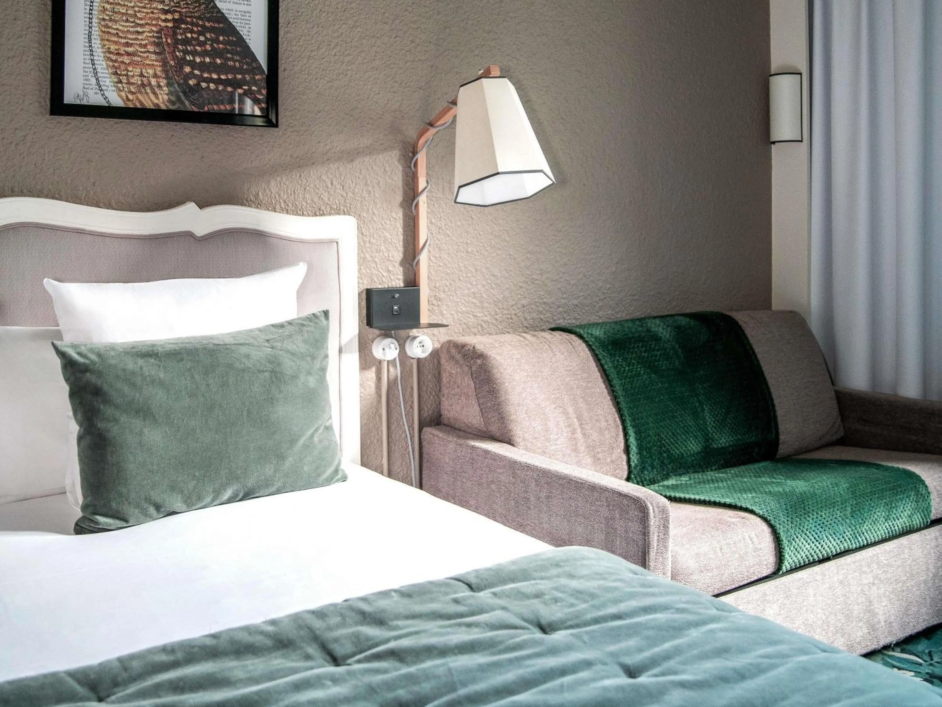 Bedroom, Bed in Hotel Novotel Domaine de Maffliers - Paris Val-d'Oise