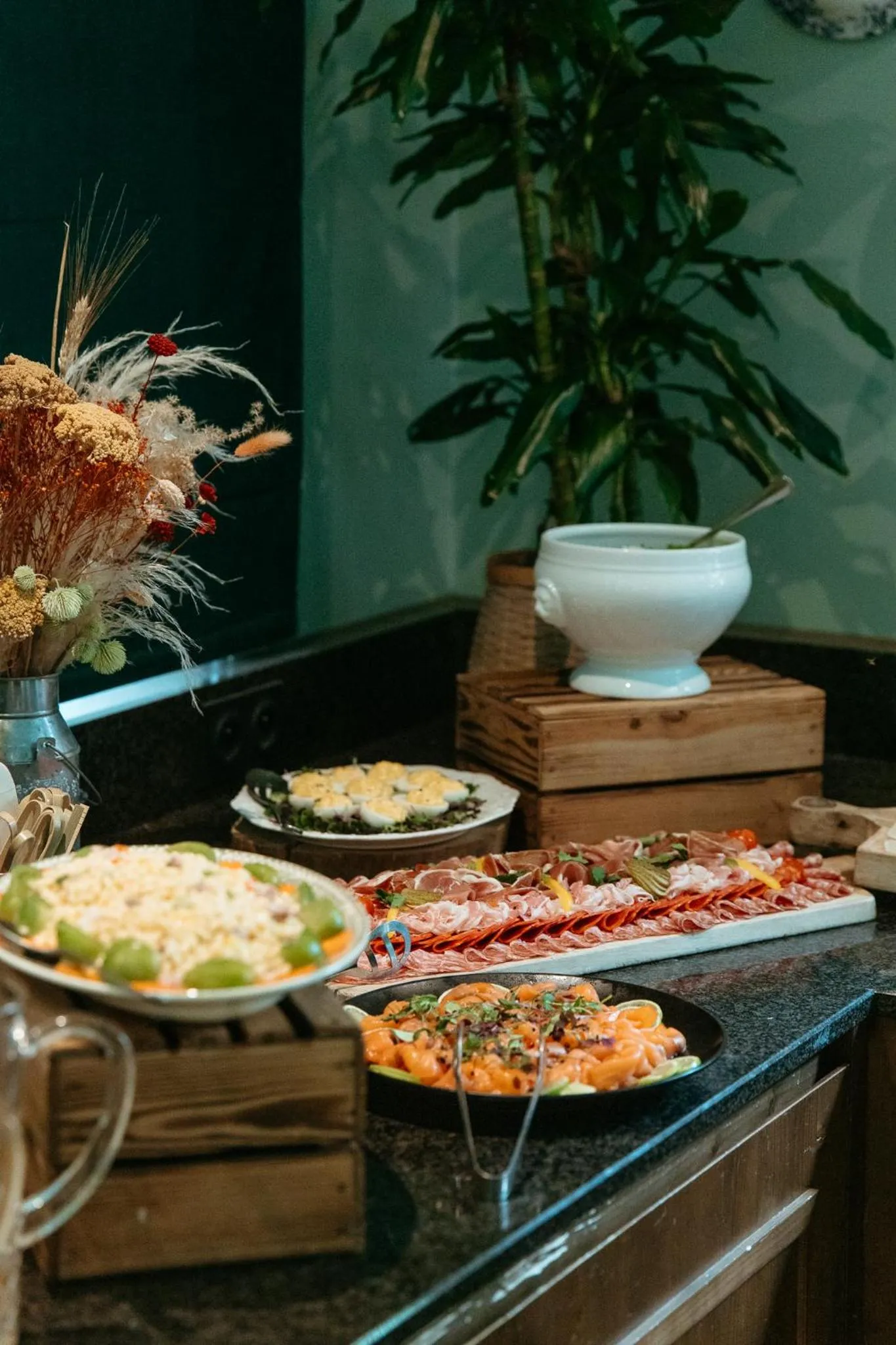 Breakfast in Hotel Novotel Domaine de Maffliers - Paris Val-d'Oise