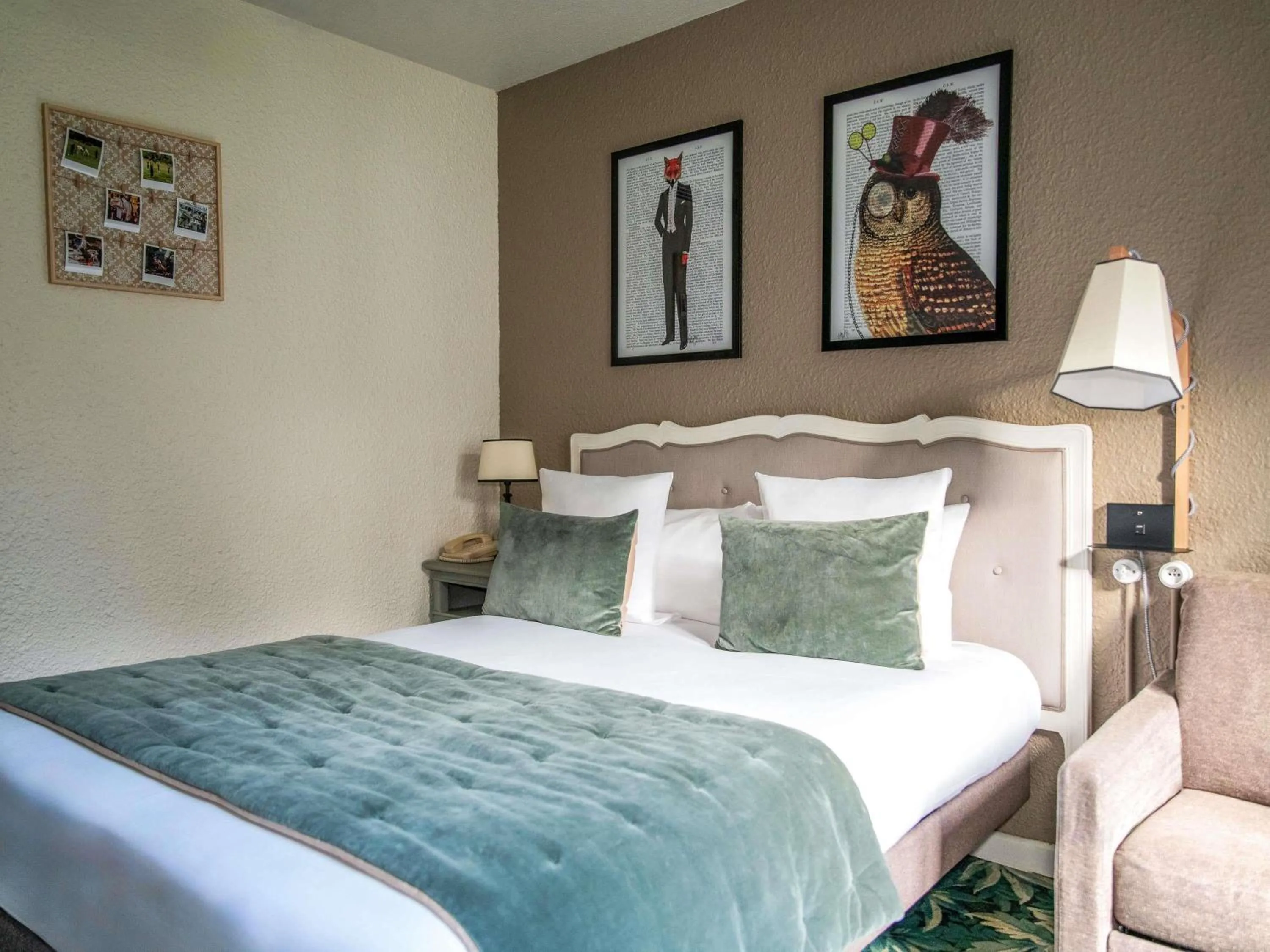 Bedroom, Bed in Hotel Novotel Domaine de Maffliers - Paris Val-d'Oise