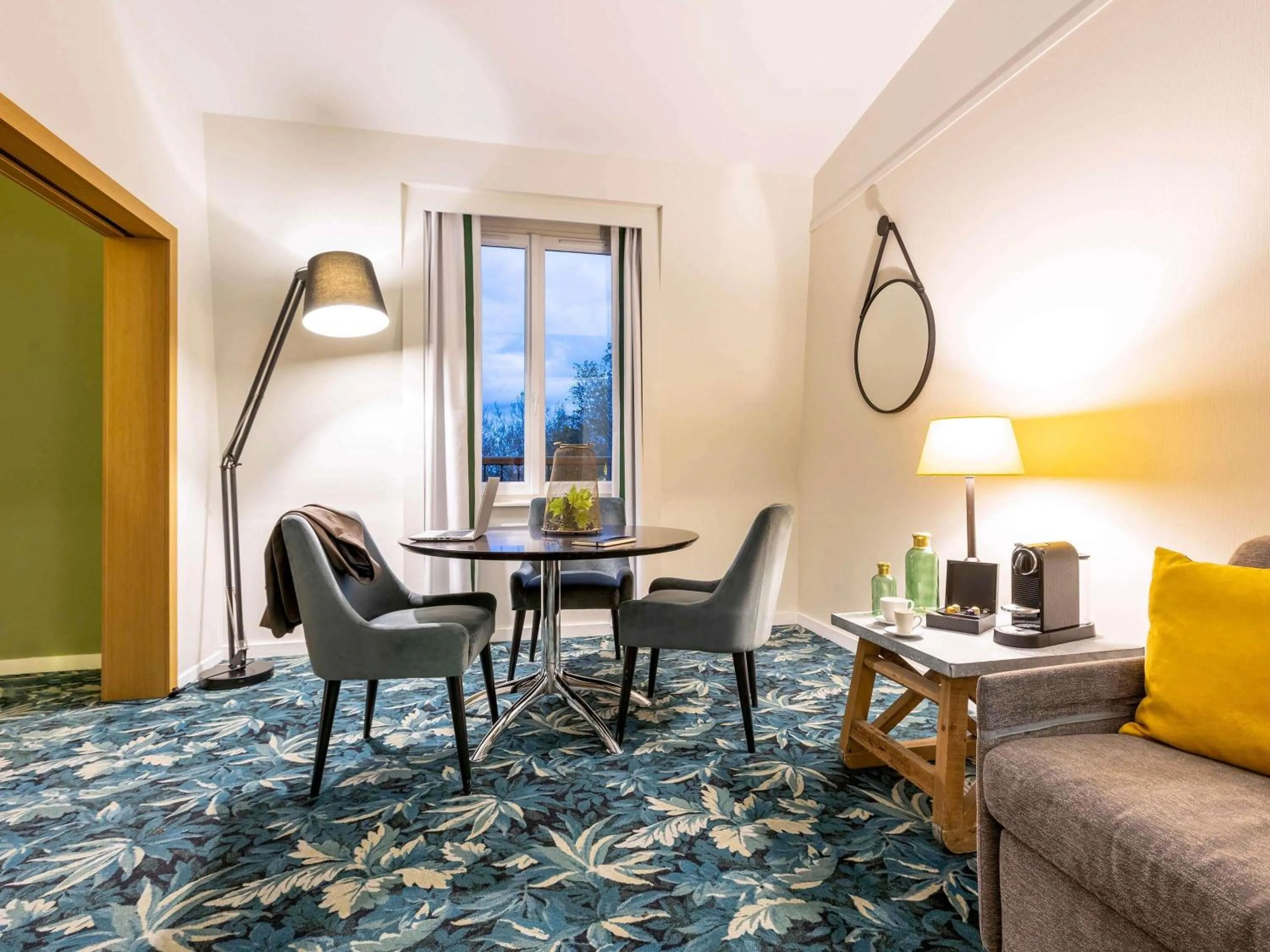 Bedroom in Hotel Novotel Domaine de Maffliers - Paris Val-d'Oise