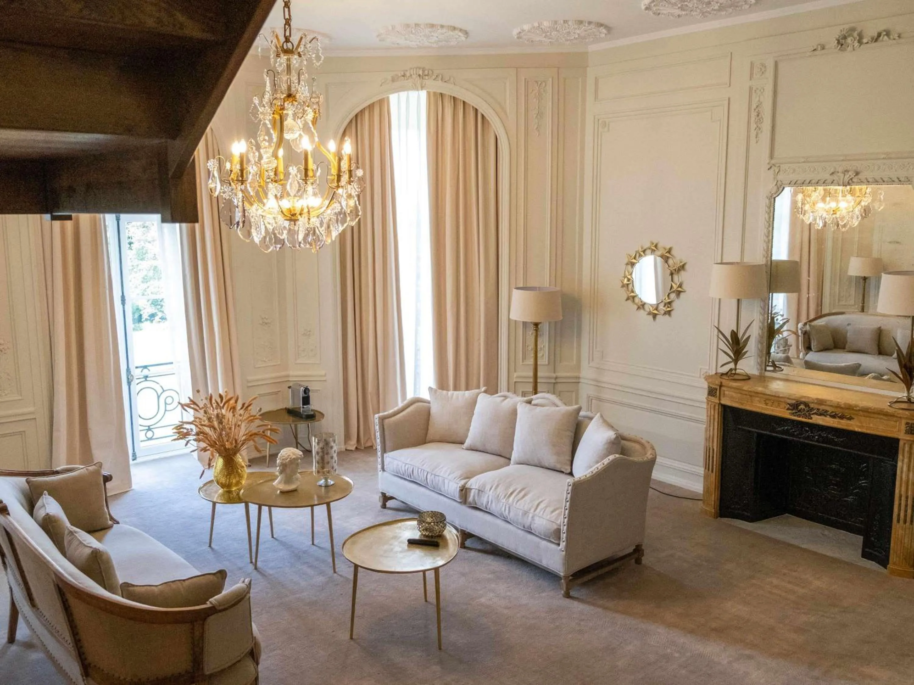 Bedroom in Hotel Novotel Domaine de Maffliers - Paris Val-d'Oise