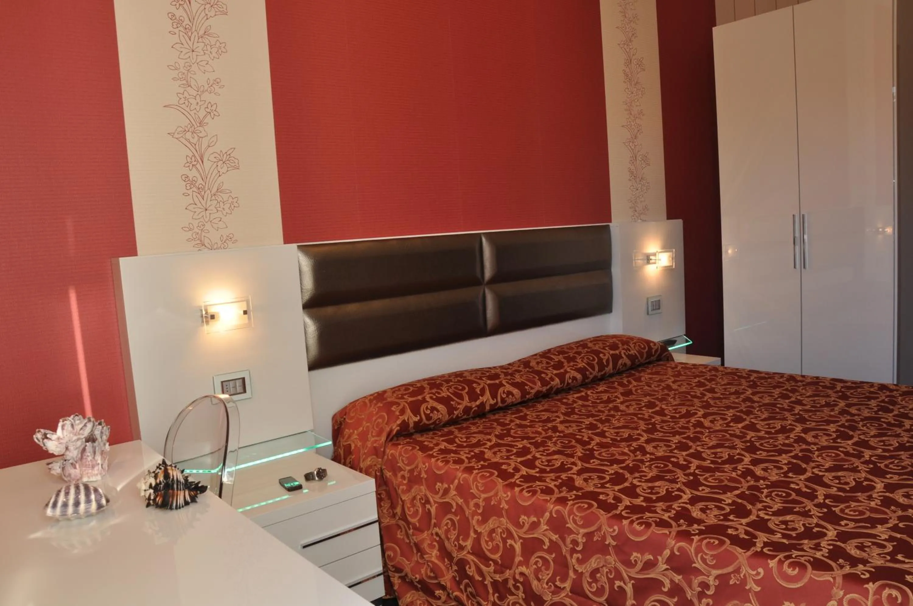 Bedroom, Bed in Hotel Vistamare