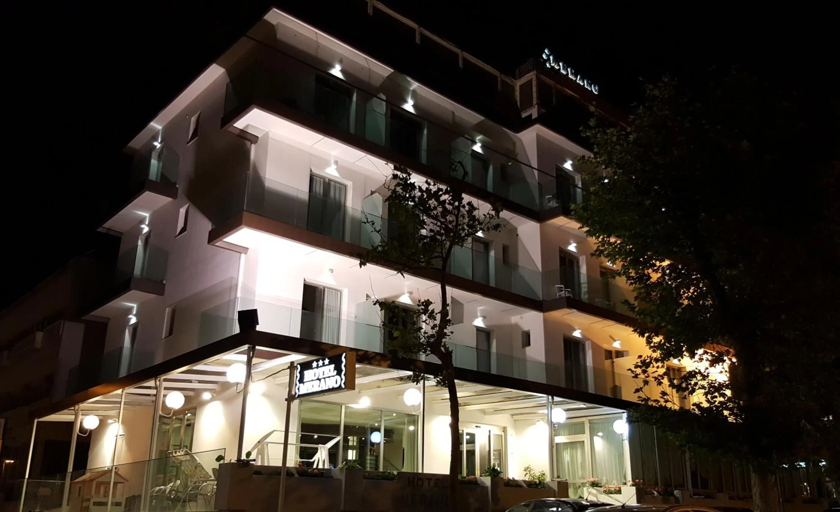 Property building in Hotel Vistamare