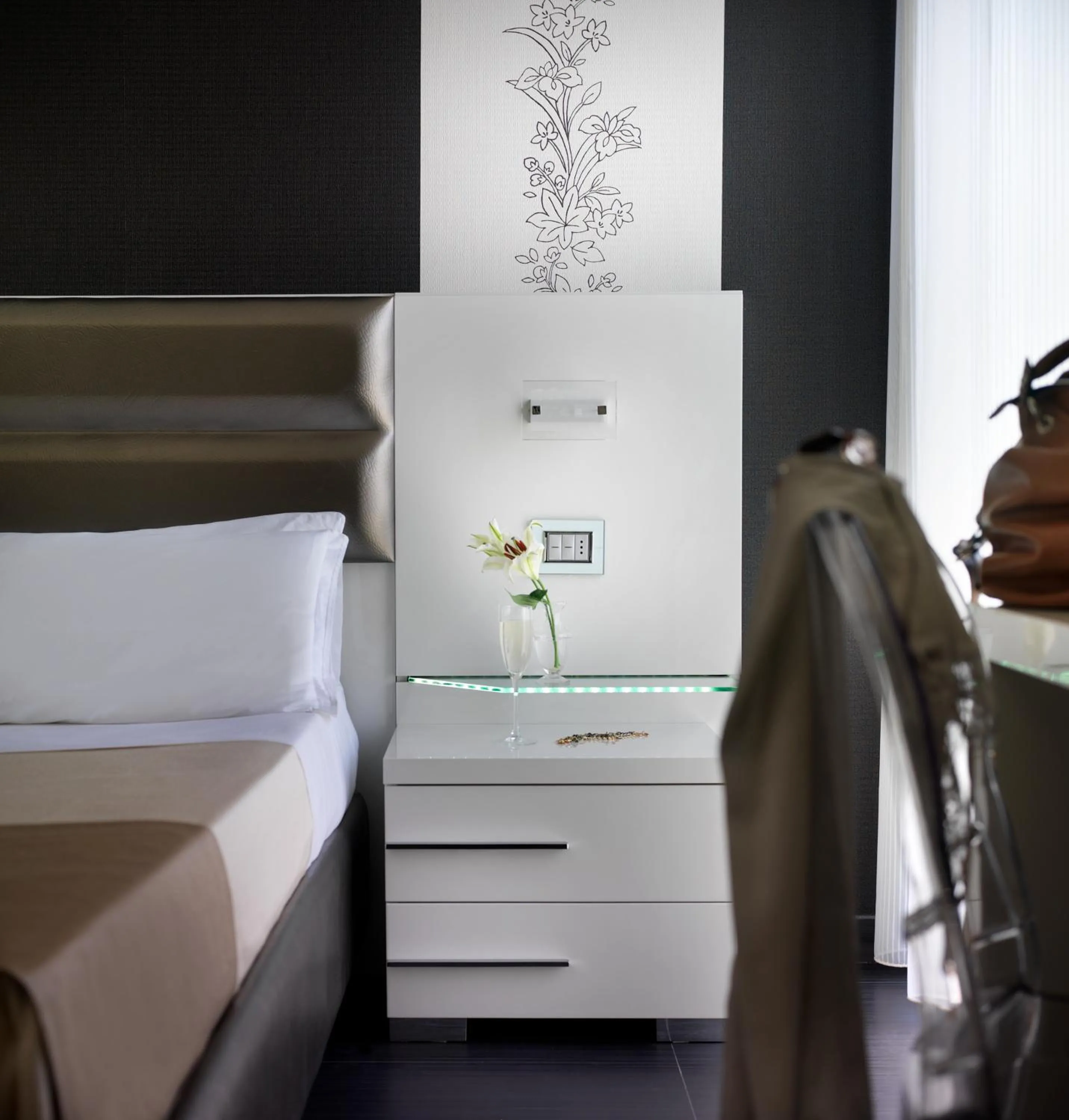 Bedroom, Bed in Hotel Vistamare