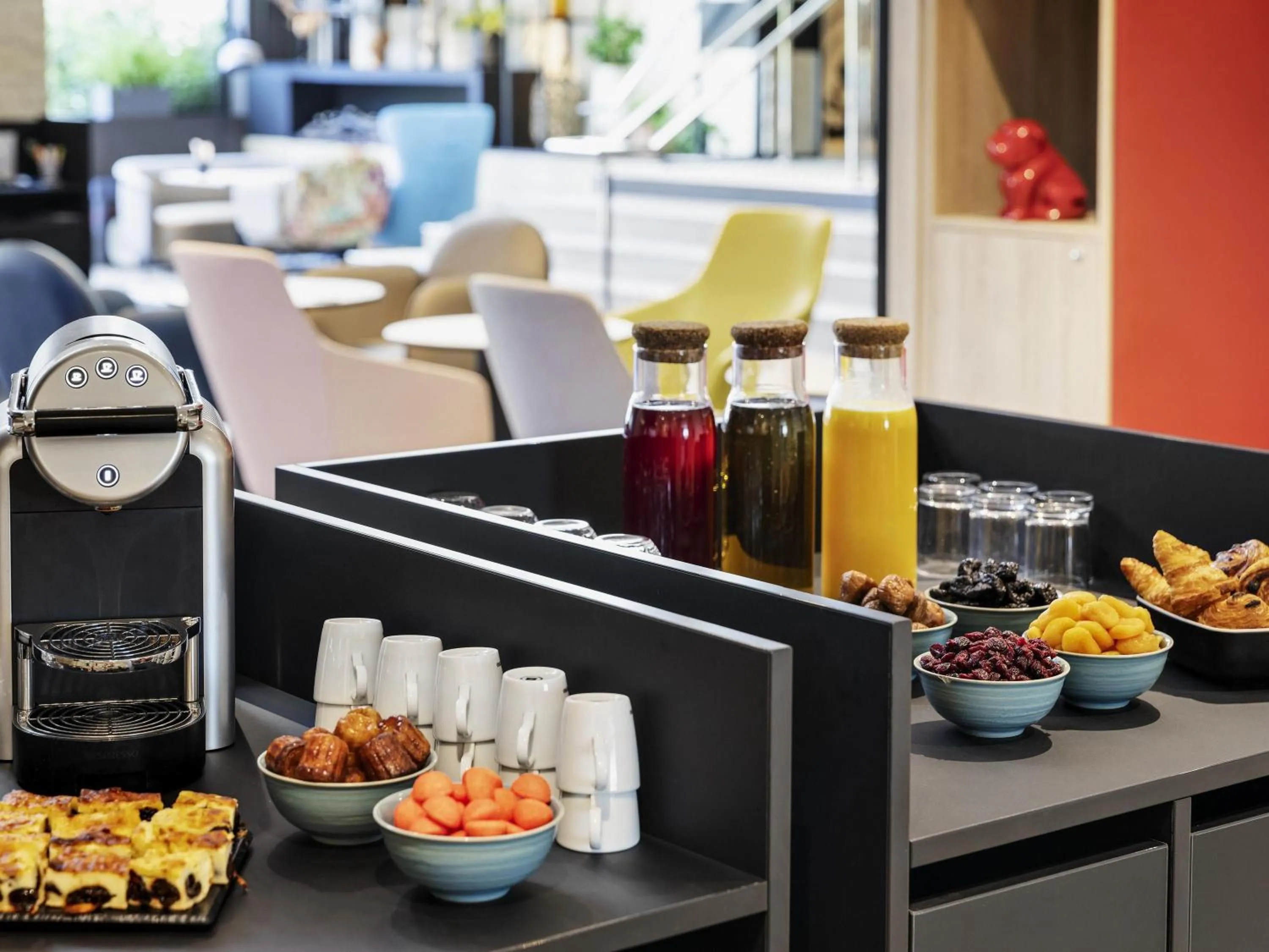 Meeting/conference room in Novotel Rennes Alma