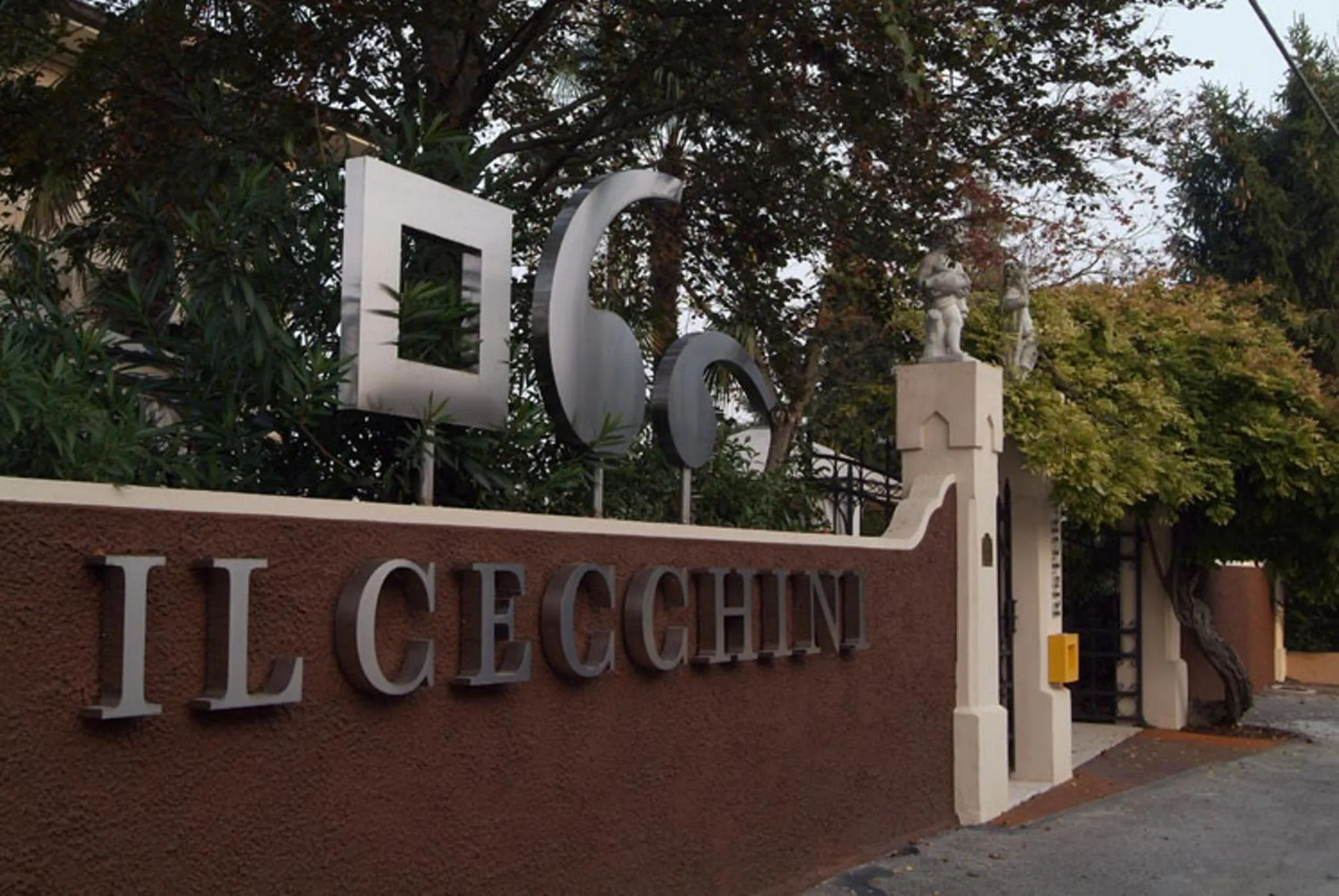 Facade/entrance in Il Cecchini