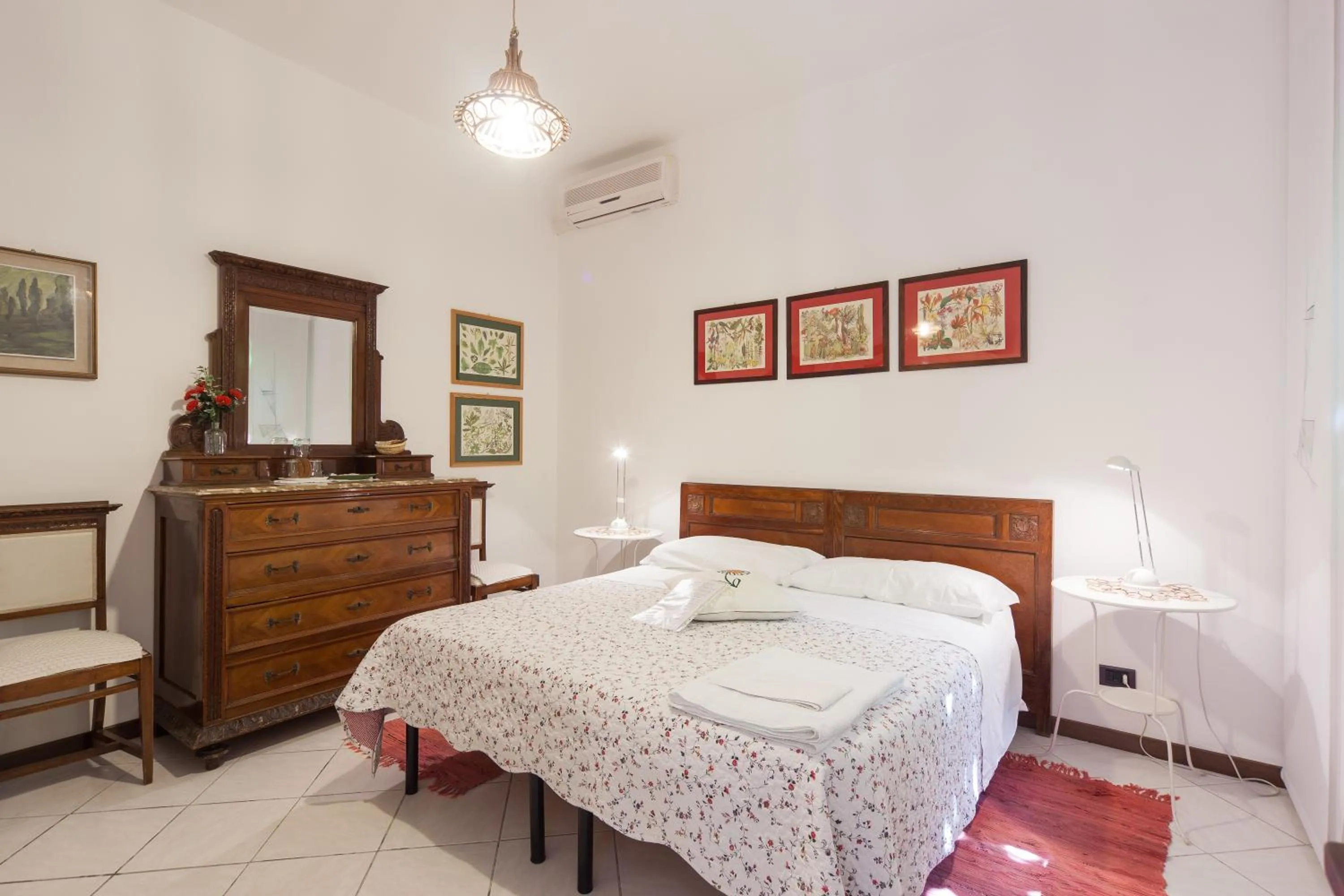 Bedroom, Bed in Al Quadrifoglio Bed & Breakfast