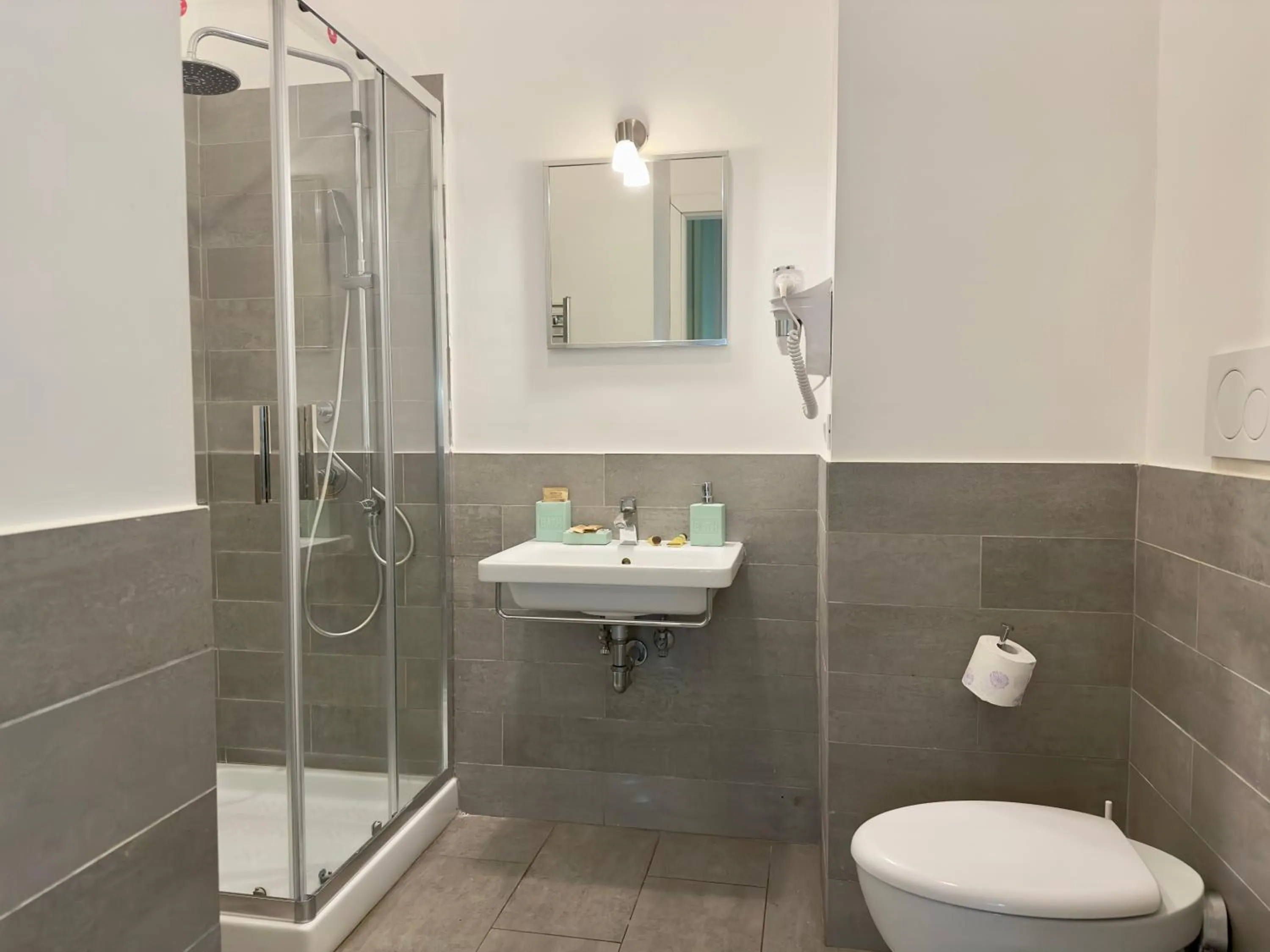 Bathroom in B&B Santi Quattro Al Colosseo