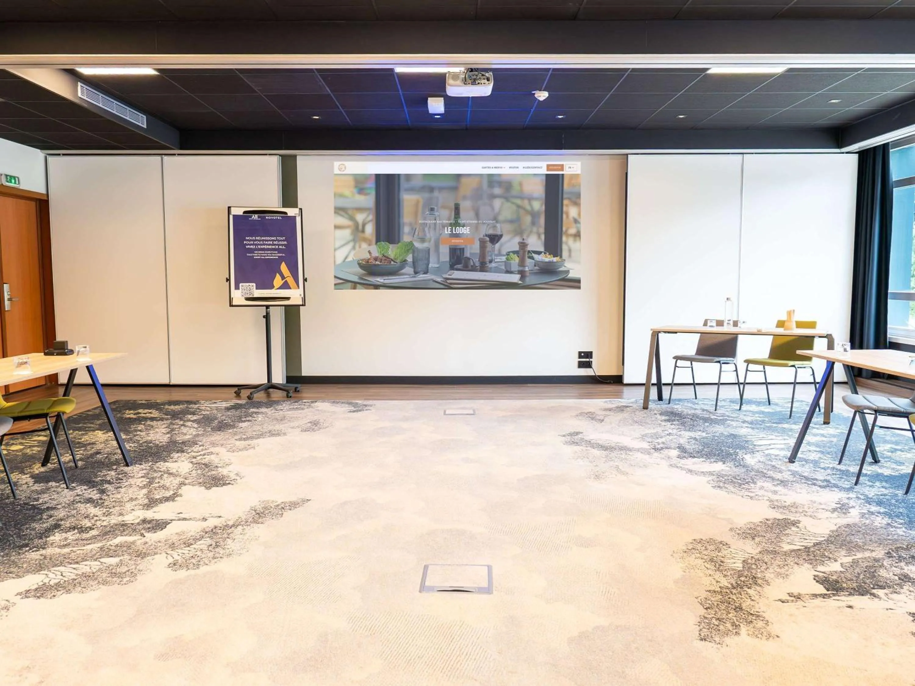 Meeting/conference room in Novotel Rouen Sud