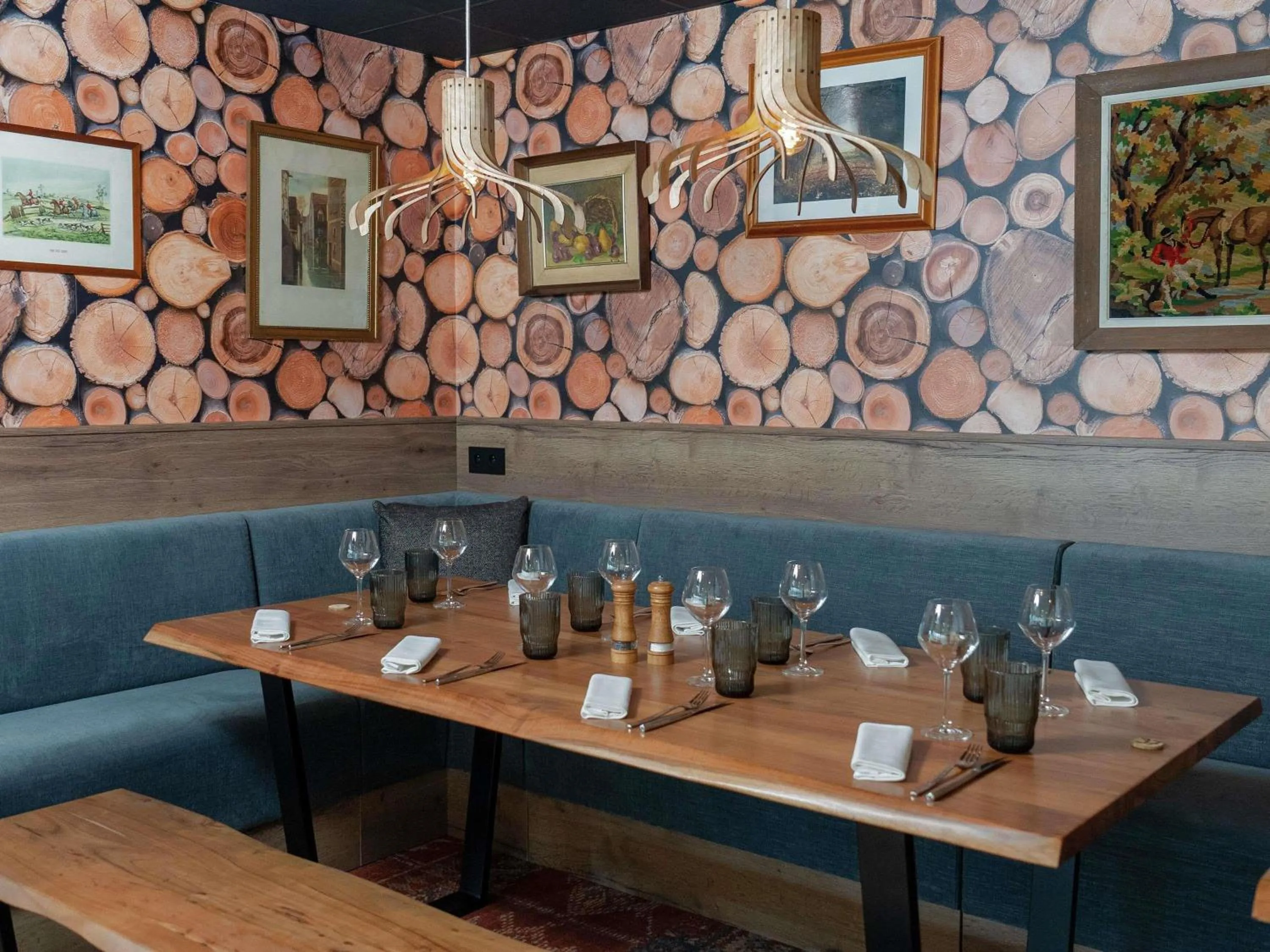 Restaurant/places to eat in Novotel Rouen Sud Zenith Parc Expo