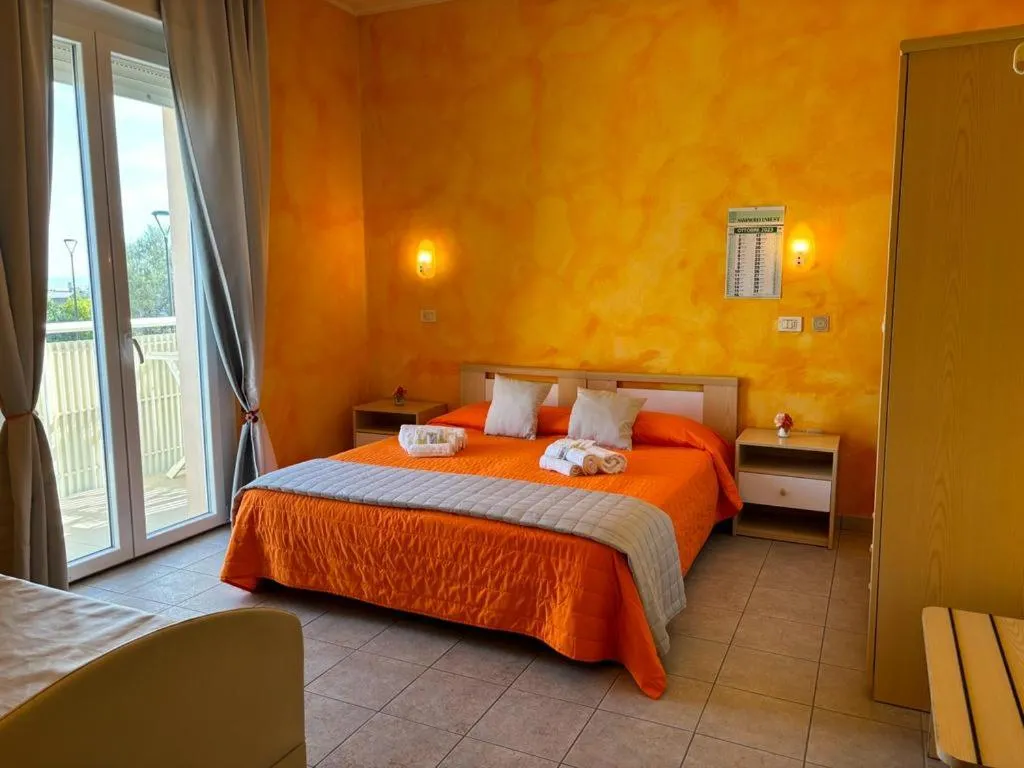Bed in Residence Summer Dream