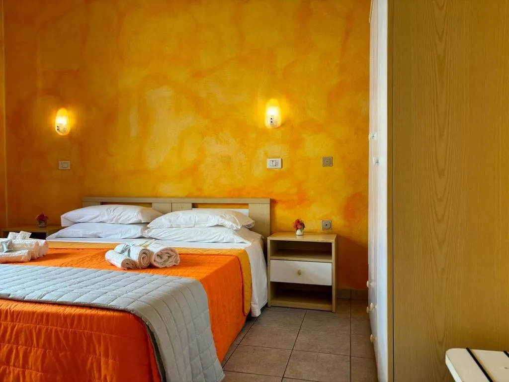 Bed in Residence Summer Dream