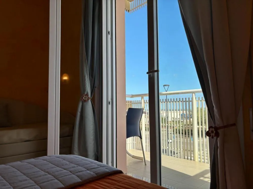 Bed in Residence Summer Dream